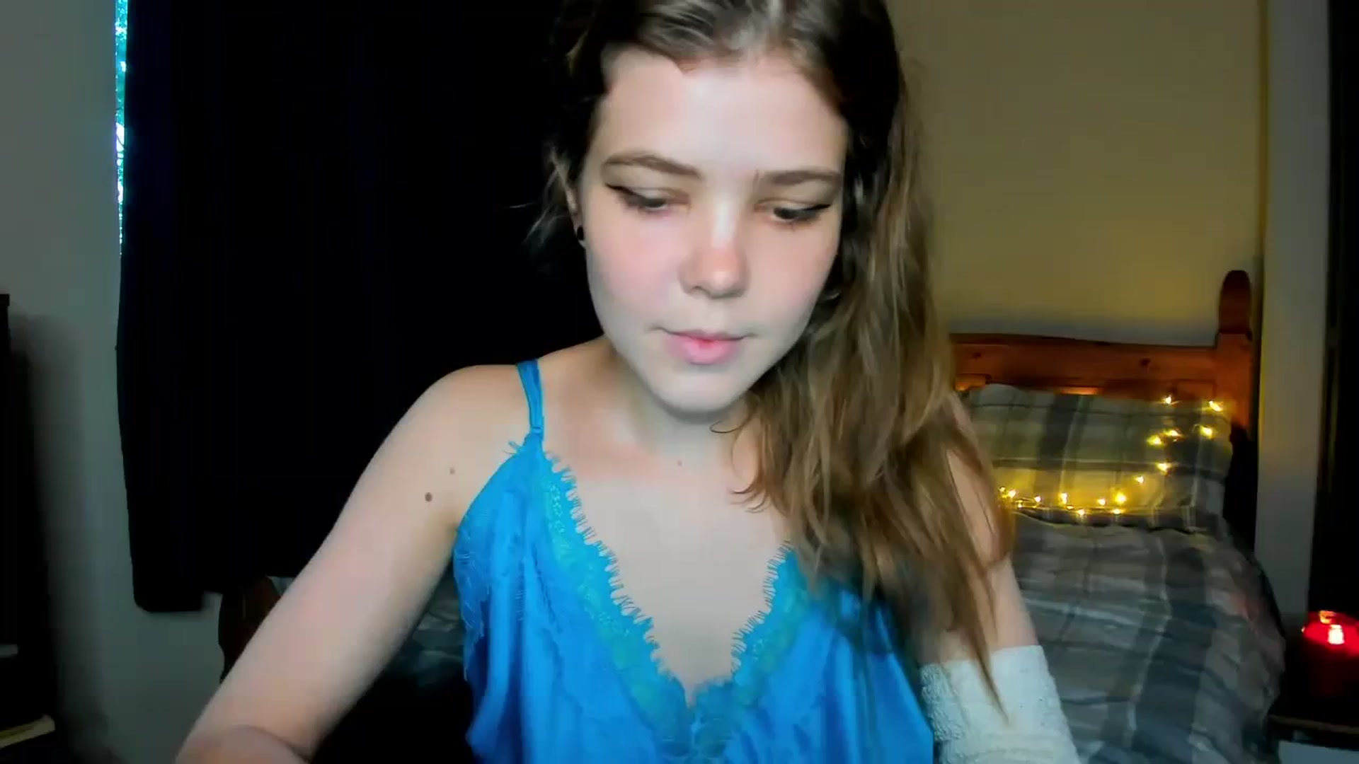 Gallery image thumbnail from EffyShy's myfreecams stream on, 10/26/2023, 15:32 image 11 of 20