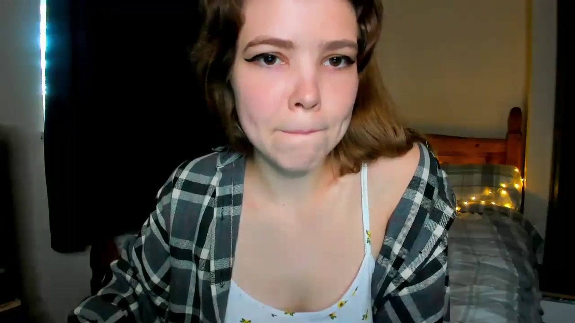 Gallery image thumbnail from EffyShy's myfreecams stream on, 11/13/2023, 15:27 image 19 of 20