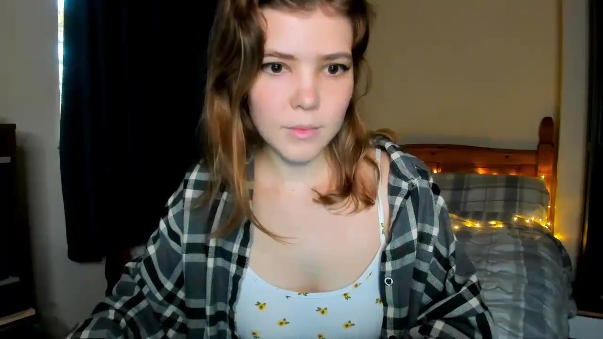 Gallery image thumbnail from EffyShy's myfreecams stream on, 11/16/2023, 14:44 image 13 of 20
