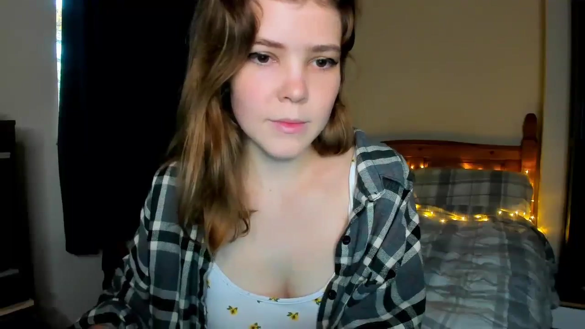 Gallery image thumbnail from EffyShy's myfreecams stream on, 11/16/2023, 14:44 image 20 of 20