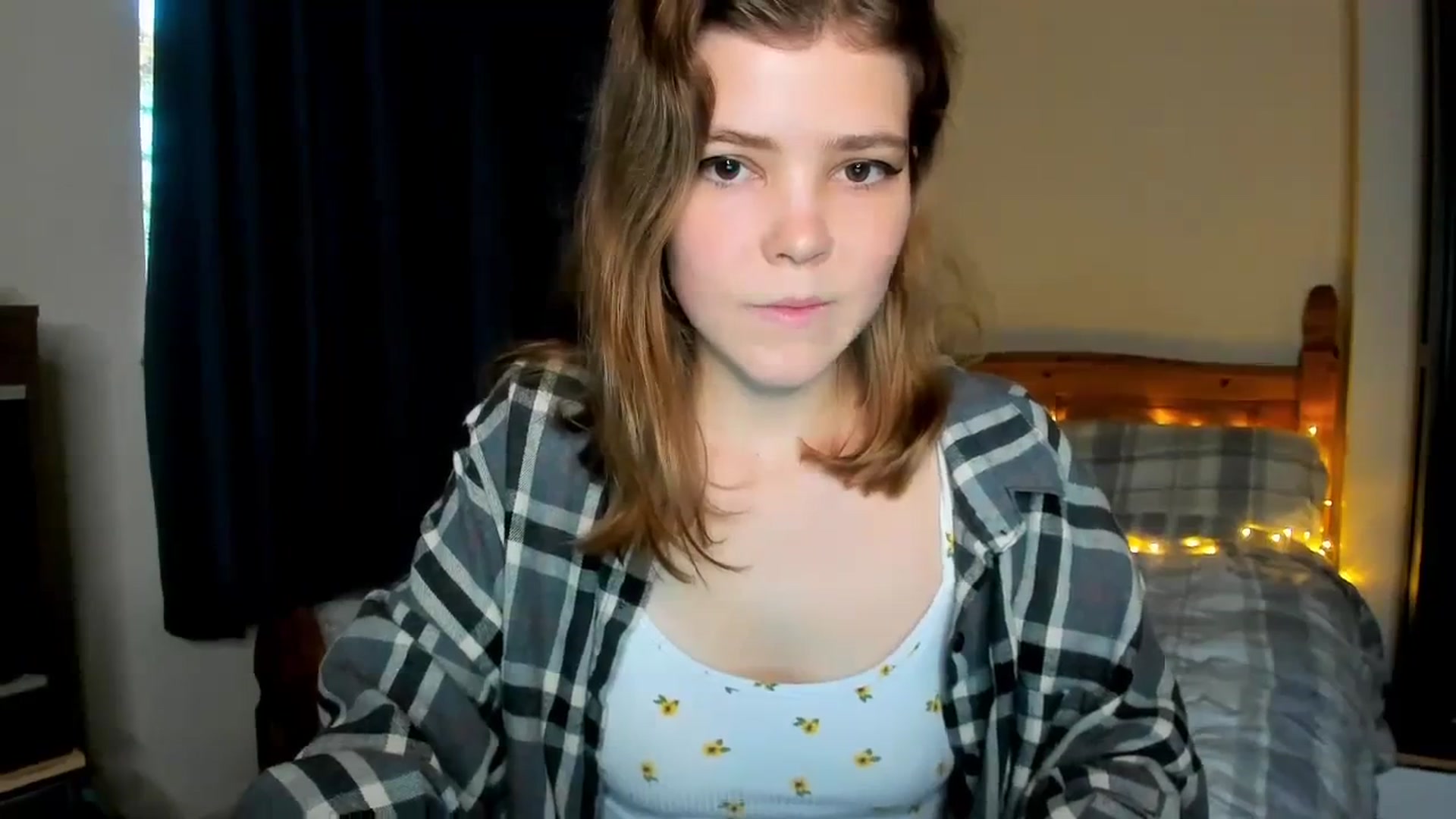 Gallery image thumbnail from EffyShy's myfreecams stream on, 11/16/2023, 15:43 image 2 of 20