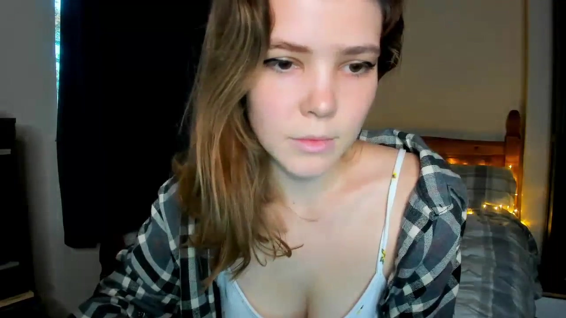Gallery image thumbnail from EffyShy's myfreecams stream on, 11/16/2023, 15:43 image 11 of 20