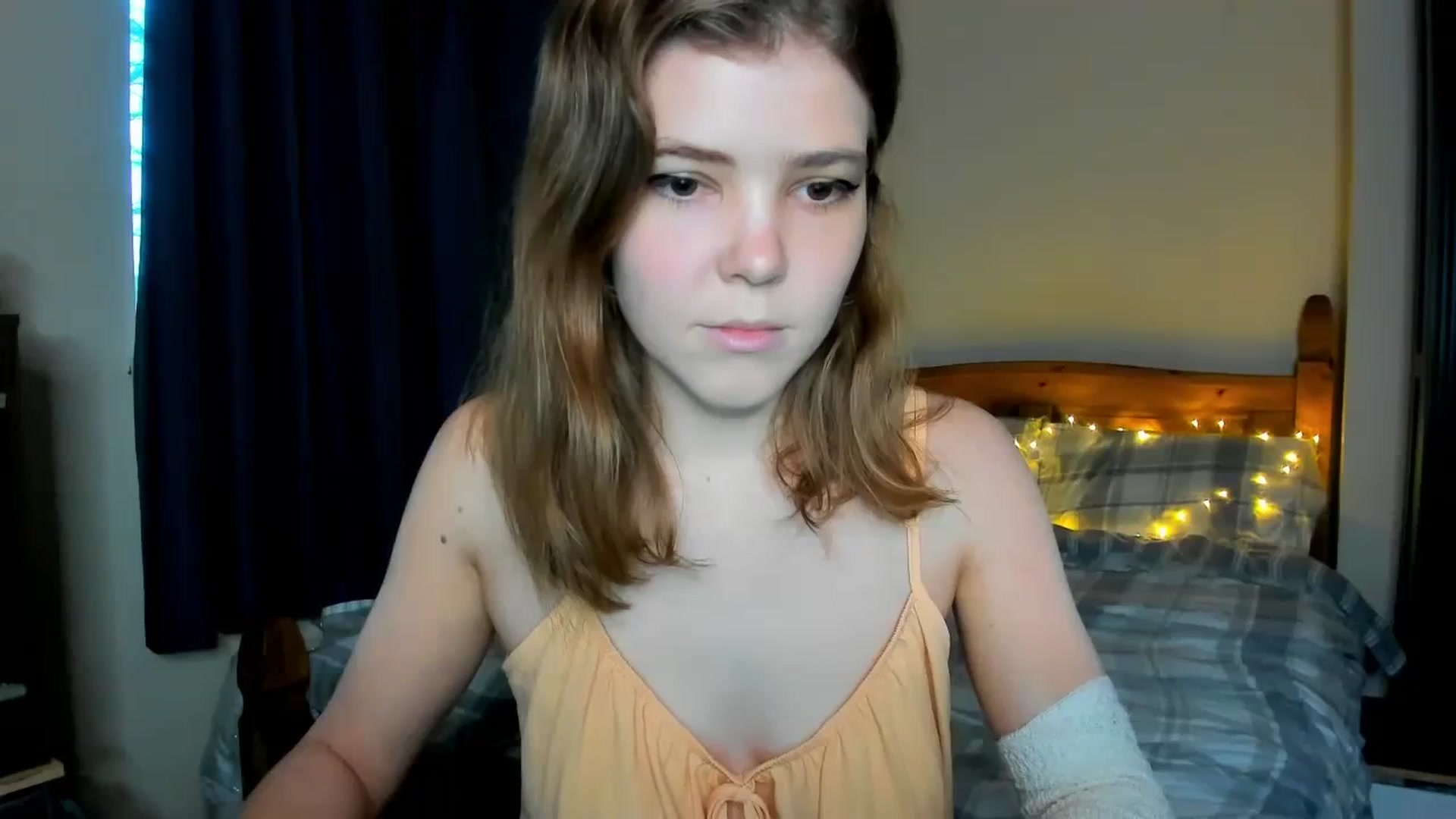 Gallery image thumbnail from EffyShy's myfreecams stream on, 11/22/2023, 15:29 image 1 of 20