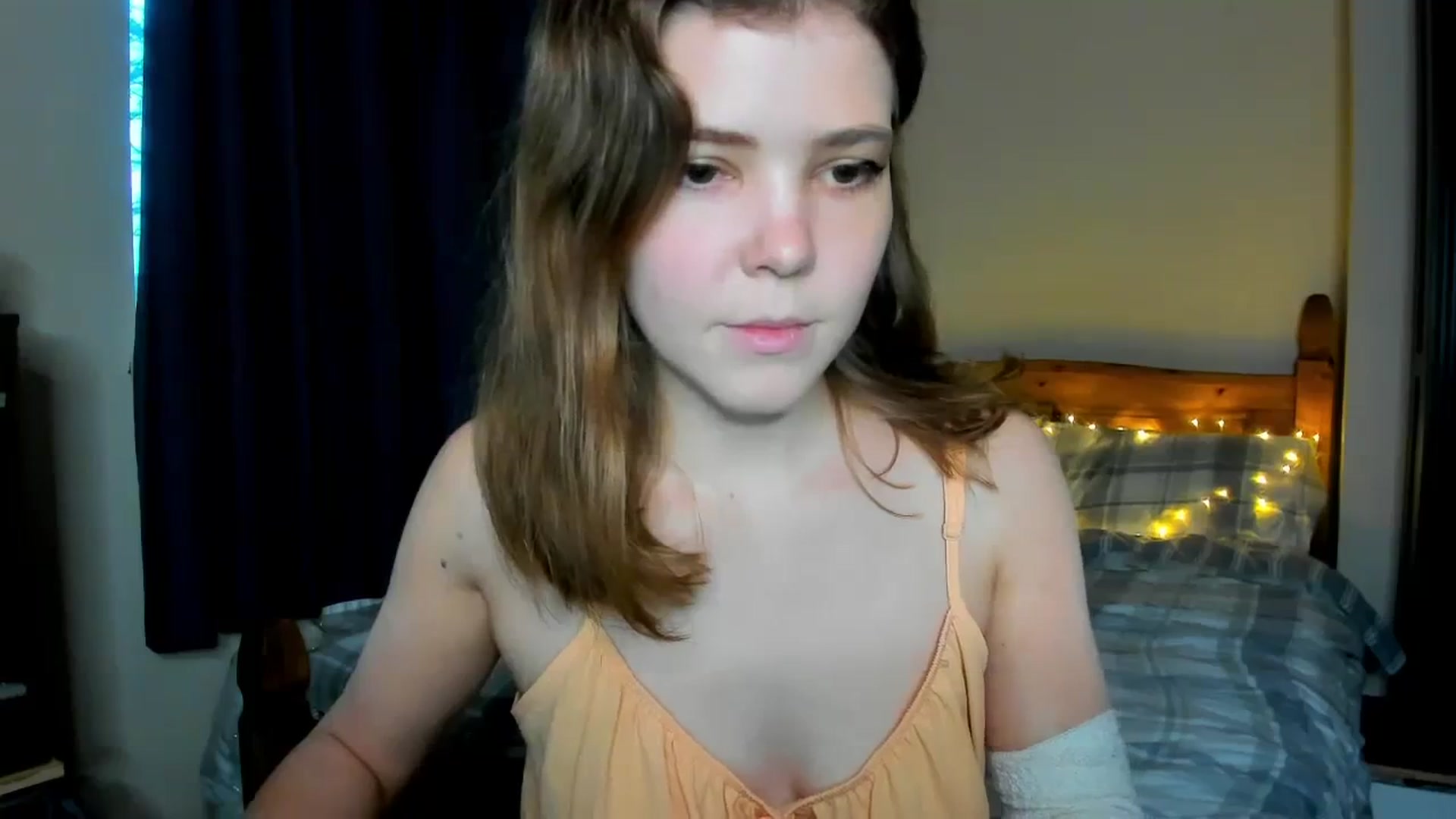 Gallery image thumbnail from EffyShy's myfreecams stream on, 11/22/2023, 15:29 image 14 of 20