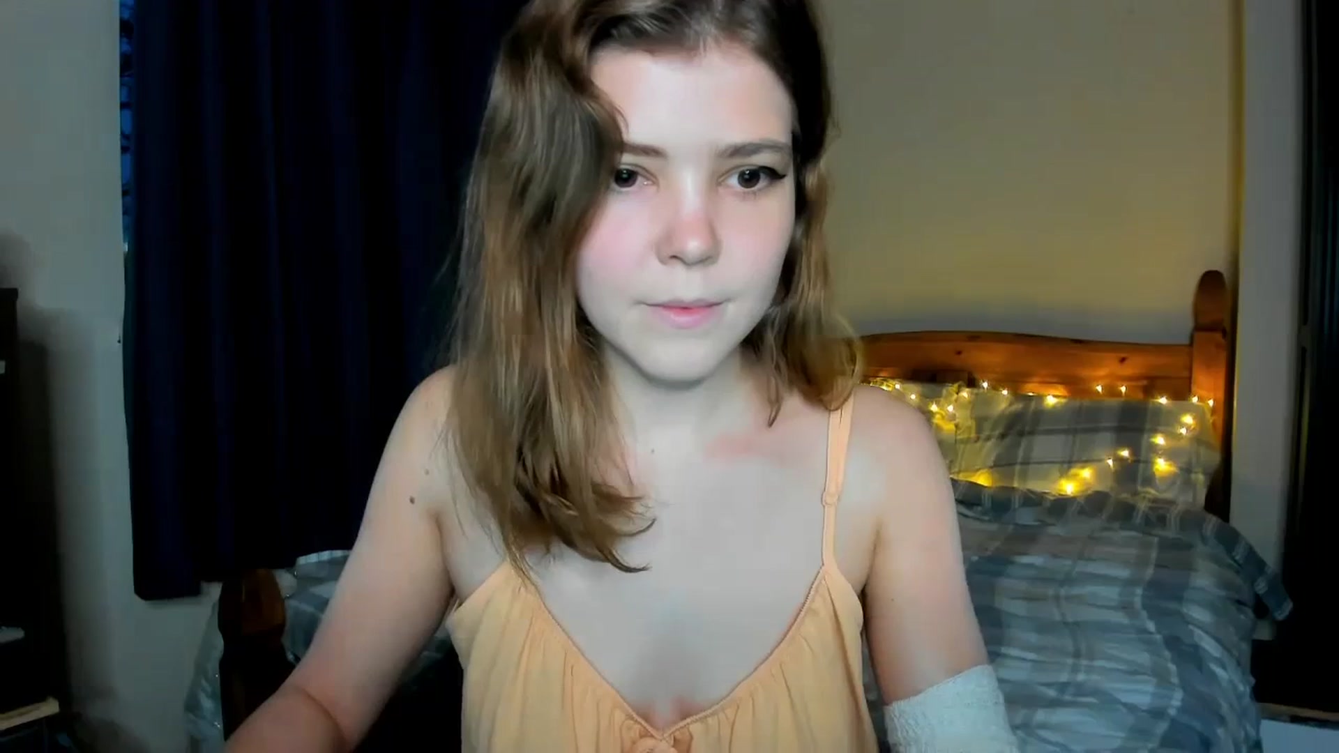 Gallery image thumbnail from EffyShy's myfreecams stream on, 11/22/2023, 16:10 image 20 of 20