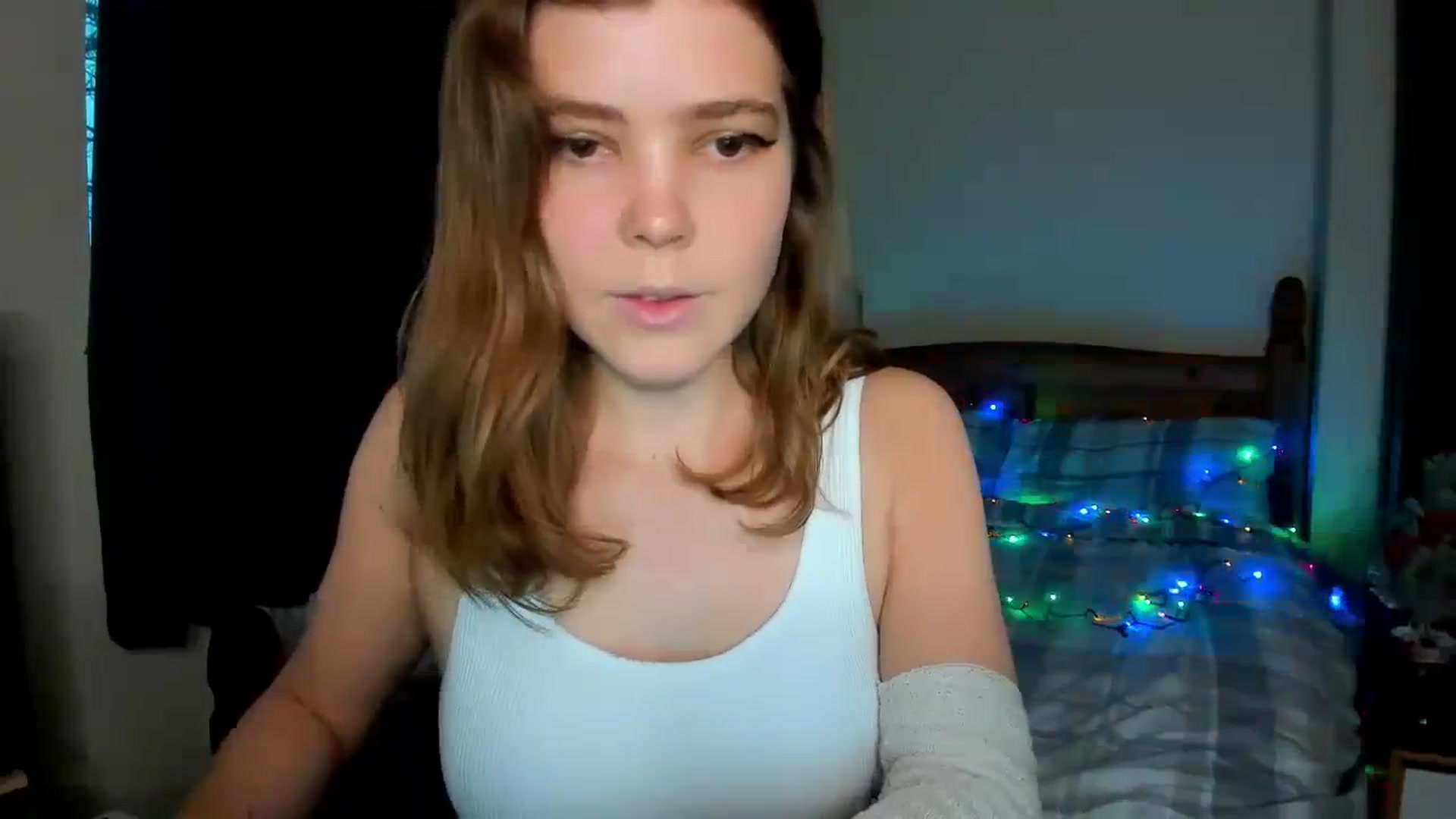 Gallery image thumbnail from EffyShy's myfreecams stream on, 12/11/2023, 15:49 image 17 of 20