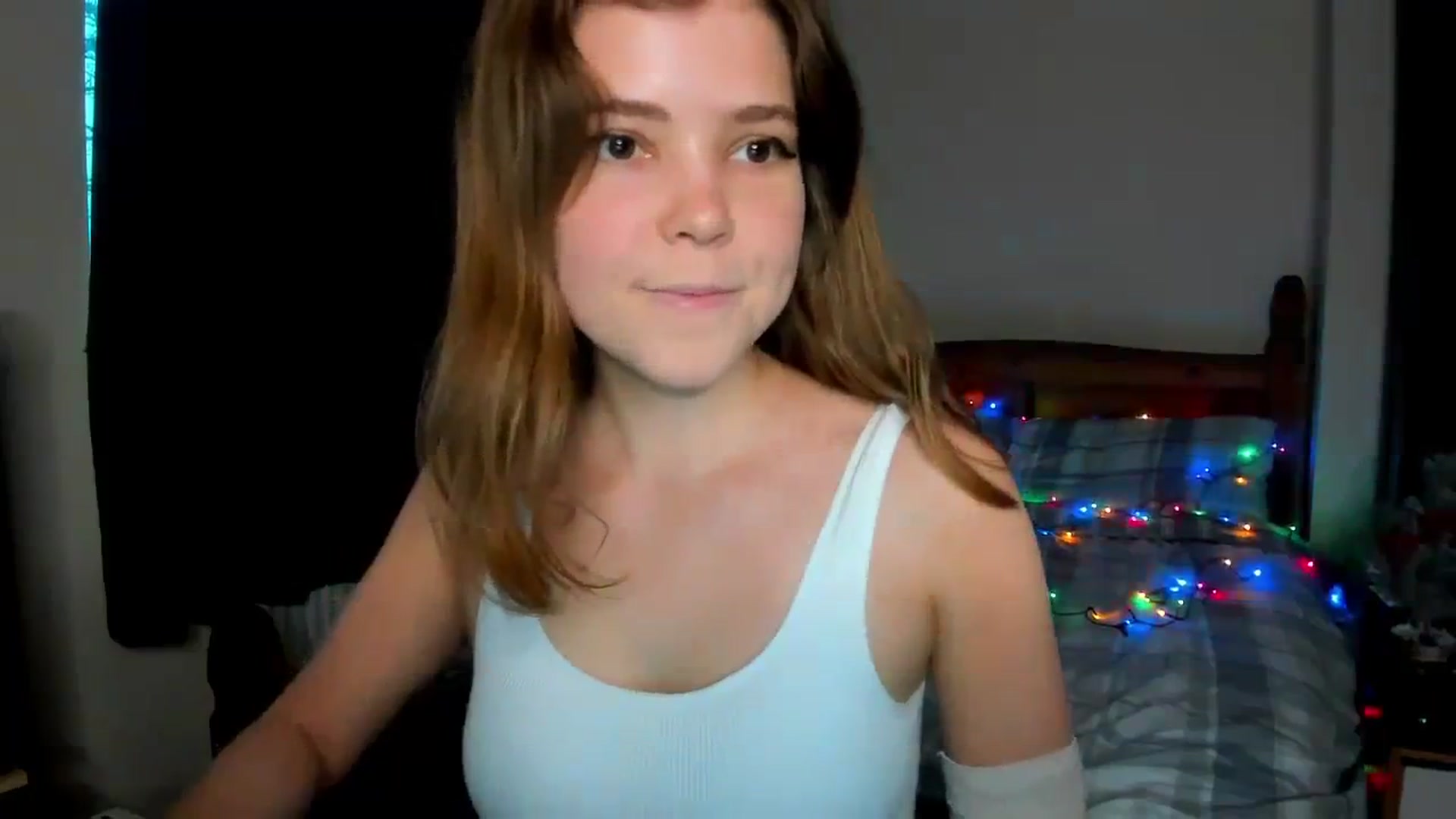 Gallery image thumbnail from EffyShy's myfreecams stream on, 12/11/2023, 15:49 image 9 of 20