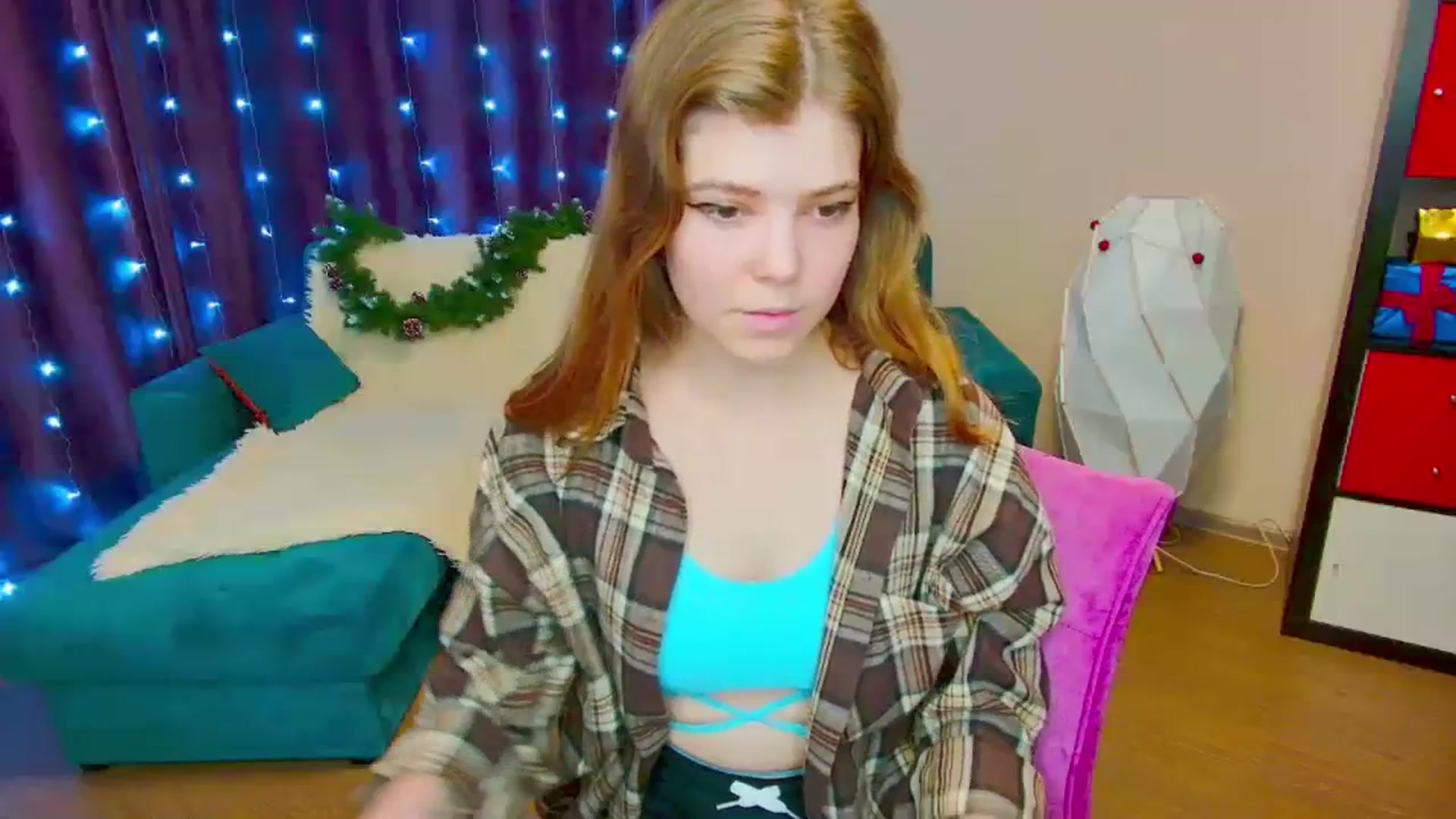 Gallery image thumbnail from EffyShy's myfreecams stream on, 12/31/2023, 22:24 image 3 of 20