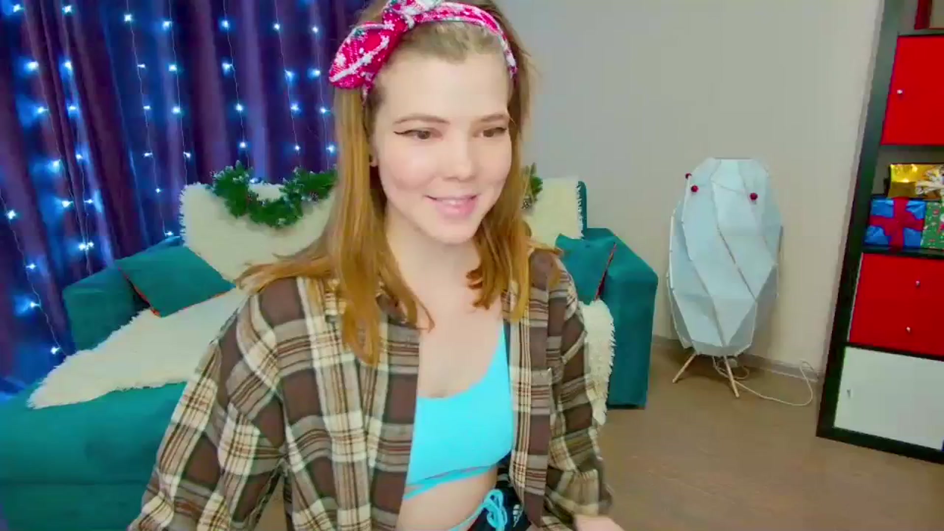 Gallery image thumbnail from EffyShy's myfreecams stream on, 01/05/2024, 20:05 image 1 of 20