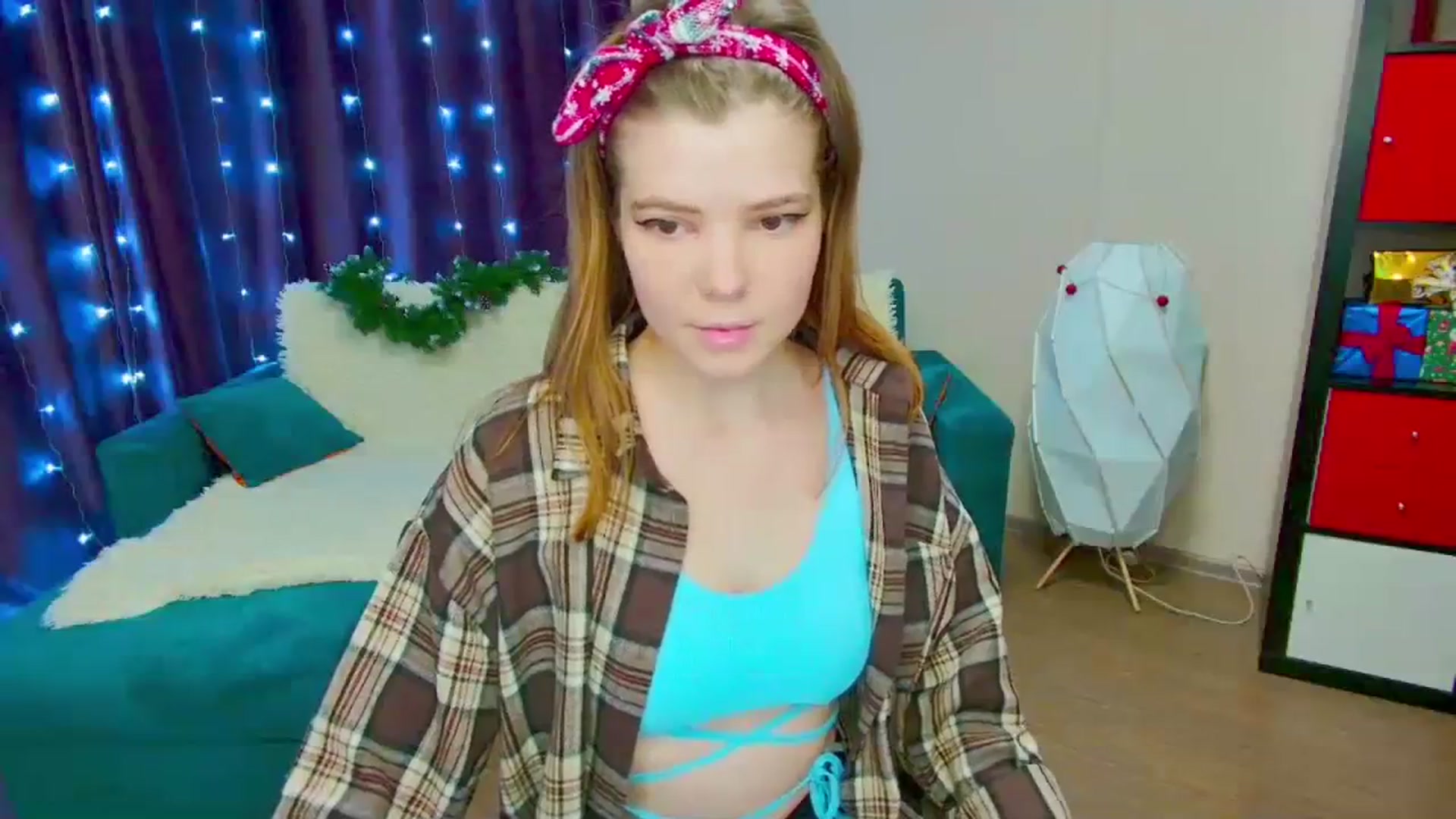 Gallery image thumbnail from EffyShy's myfreecams stream on, 01/06/2024, 01:31 image 2 of 20