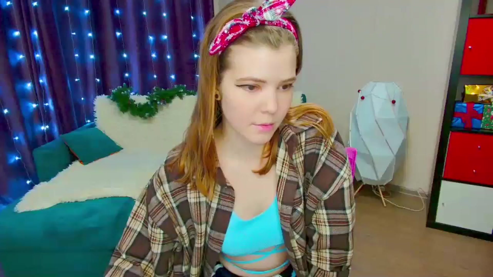 Gallery image thumbnail from EffyShy's myfreecams stream on, 01/06/2024, 01:31 image 8 of 20