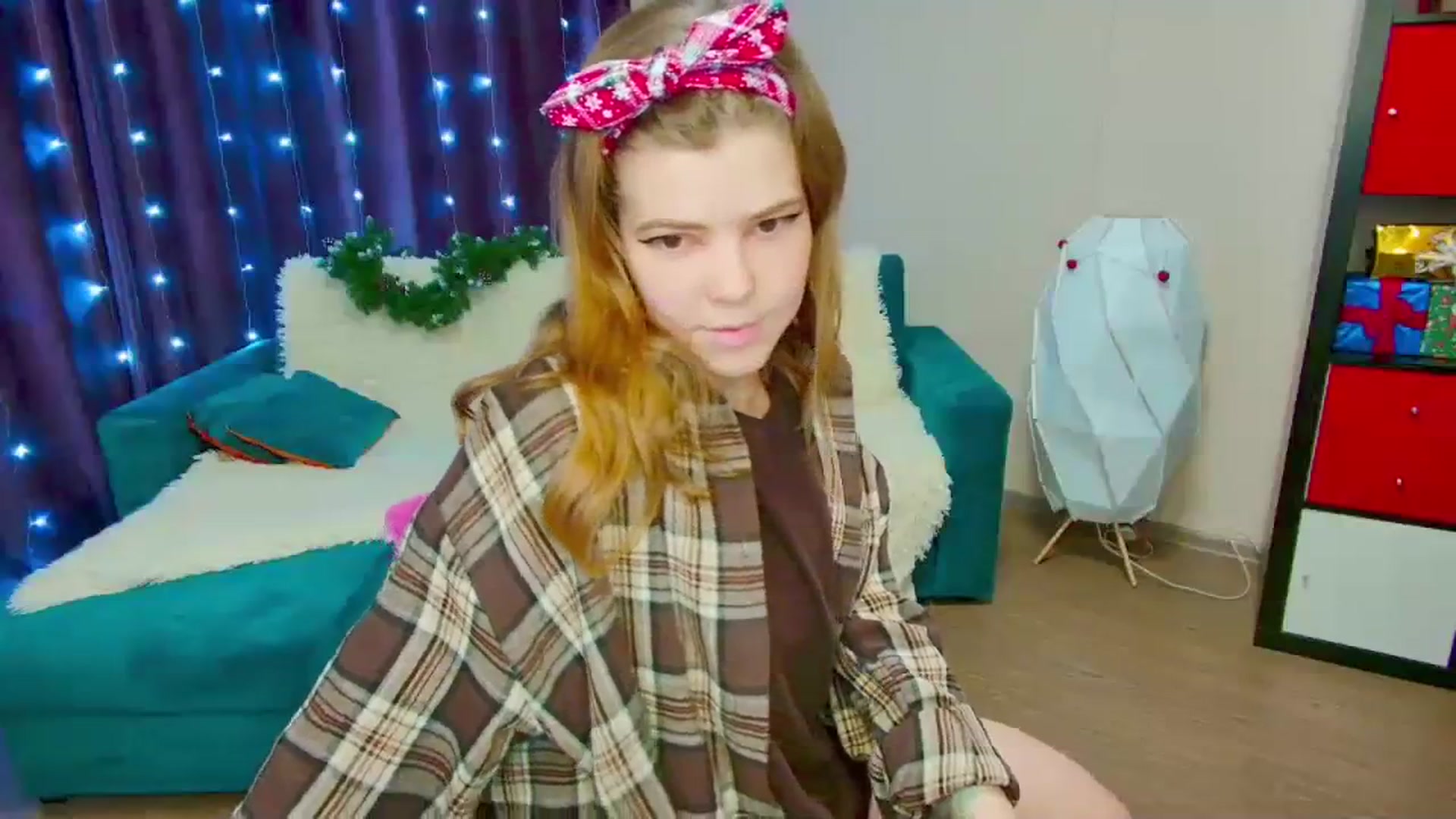 Gallery image thumbnail from EffyShy's myfreecams stream on, 01/06/2024, 13:41 image 10 of 20