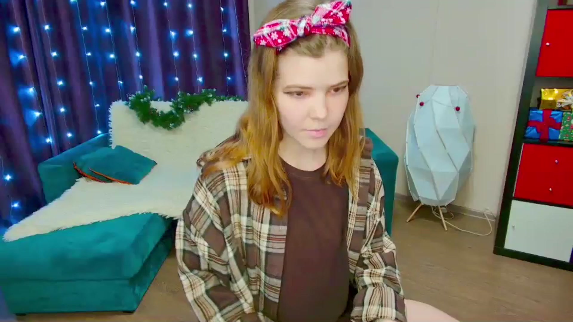 Gallery image thumbnail from EffyShy's myfreecams stream on, 01/06/2024, 13:41 image 9 of 20