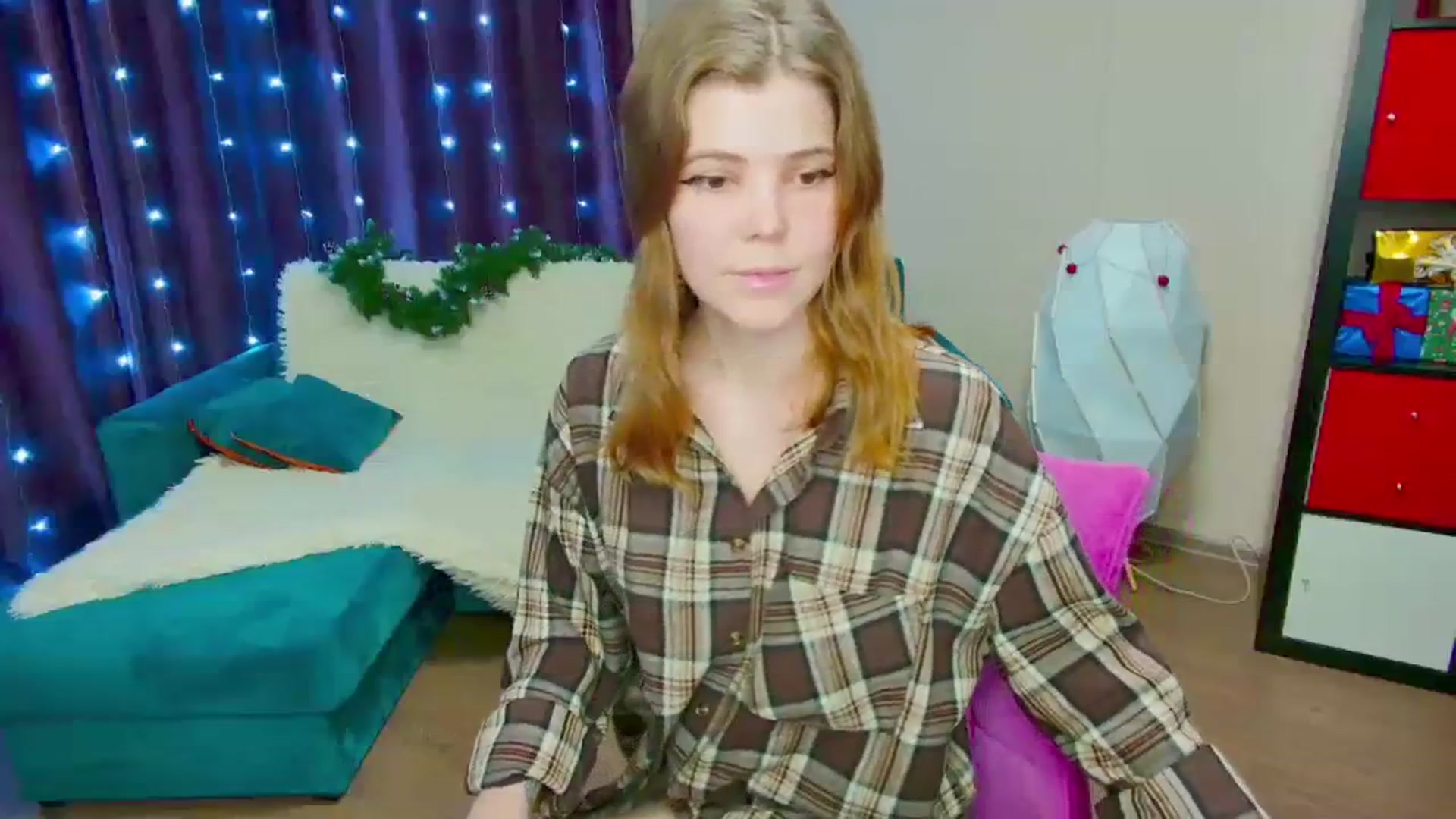 Gallery image thumbnail from EffyShy's myfreecams stream on, 01/06/2024, 15:13 image 6 of 20