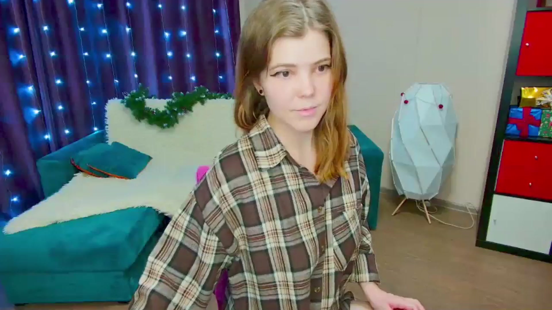 Gallery image thumbnail from EffyShy's myfreecams stream on, 01/06/2024, 15:13 image 10 of 20