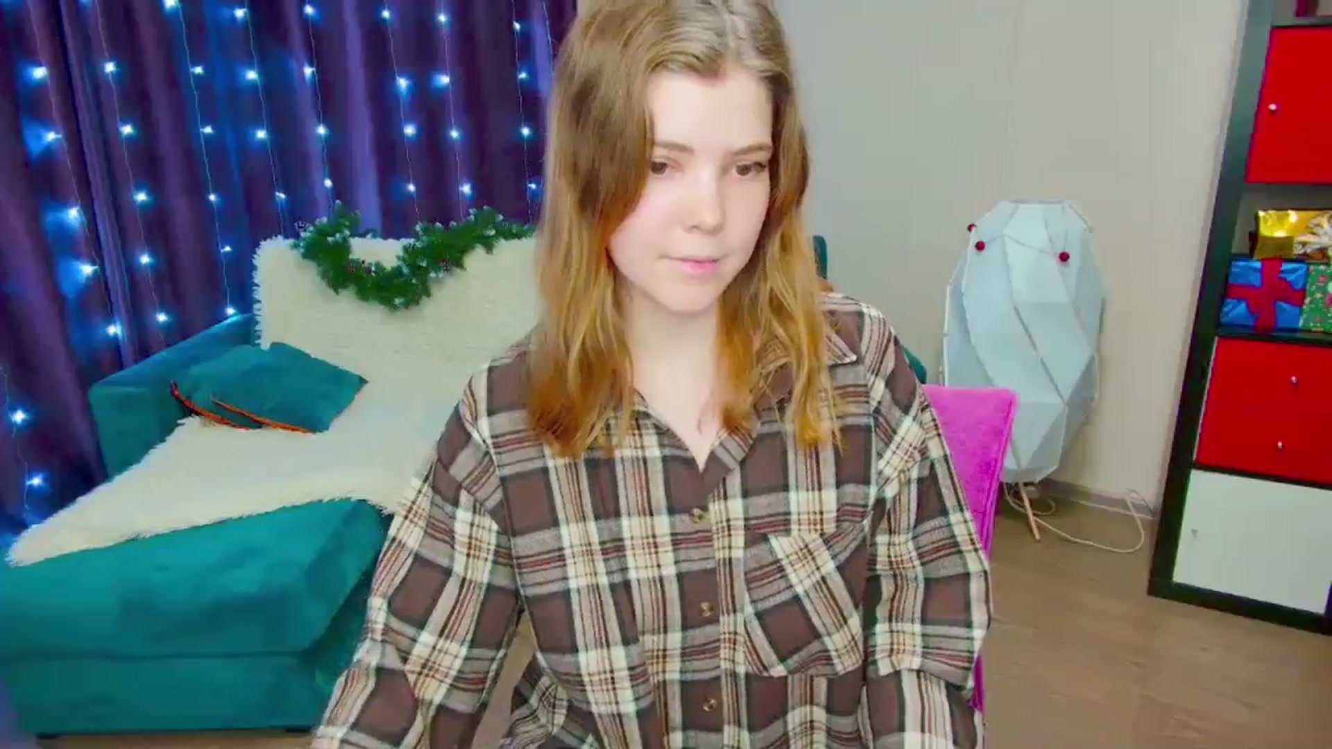 Gallery image thumbnail from EffyShy's myfreecams stream on, 01/06/2024, 15:13 image 15 of 20