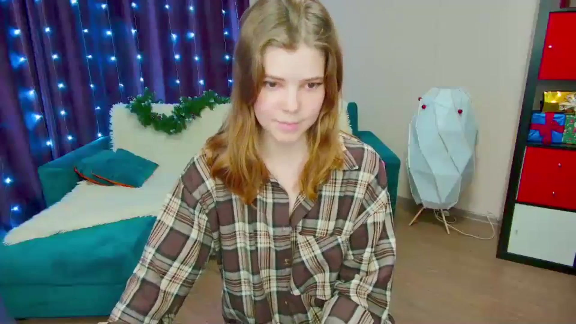 Gallery image thumbnail from EffyShy's myfreecams stream on, 01/06/2024, 18:18 image 14 of 20