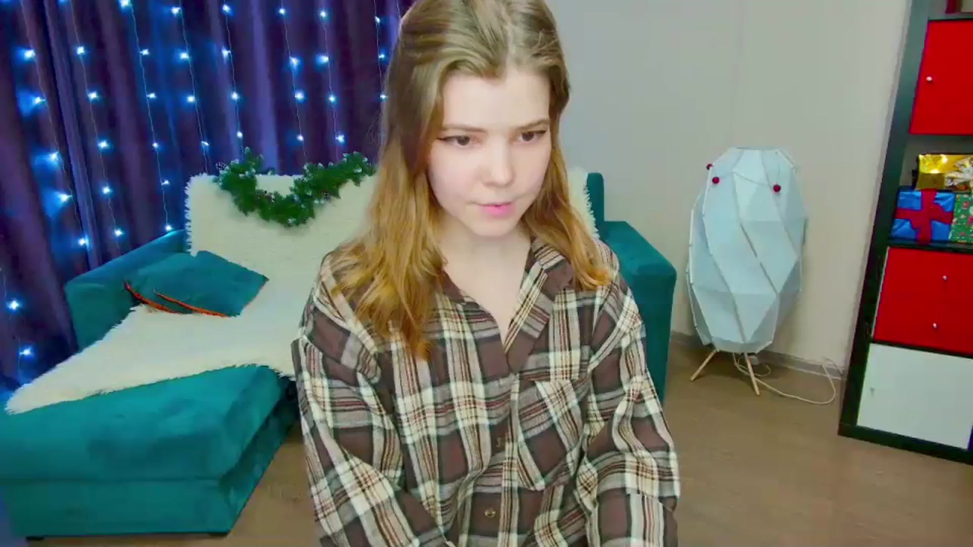 Gallery image thumbnail from EffyShy's myfreecams stream on, 01/06/2024, 18:18 image 5 of 20