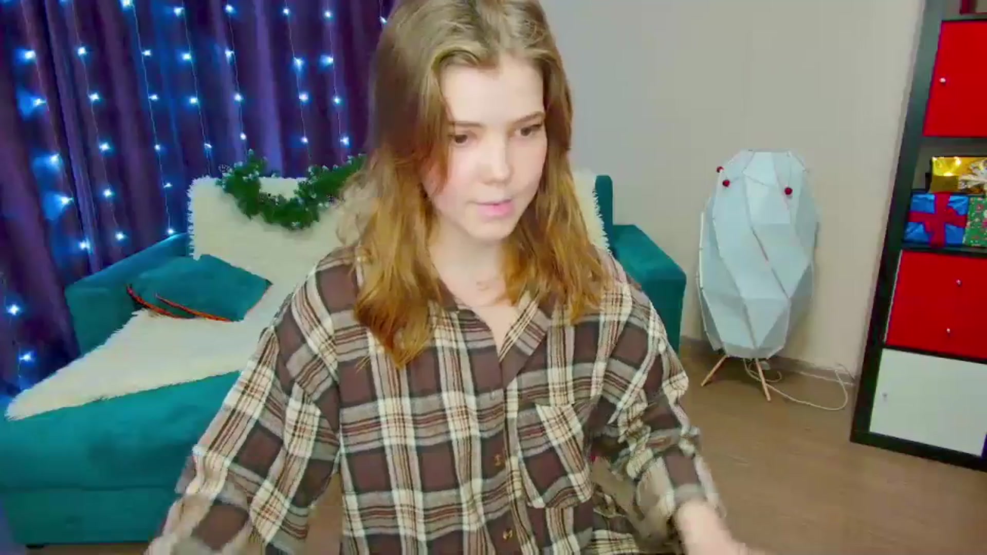 Gallery image thumbnail from EffyShy's myfreecams stream on, 01/06/2024, 18:18 image 12 of 20