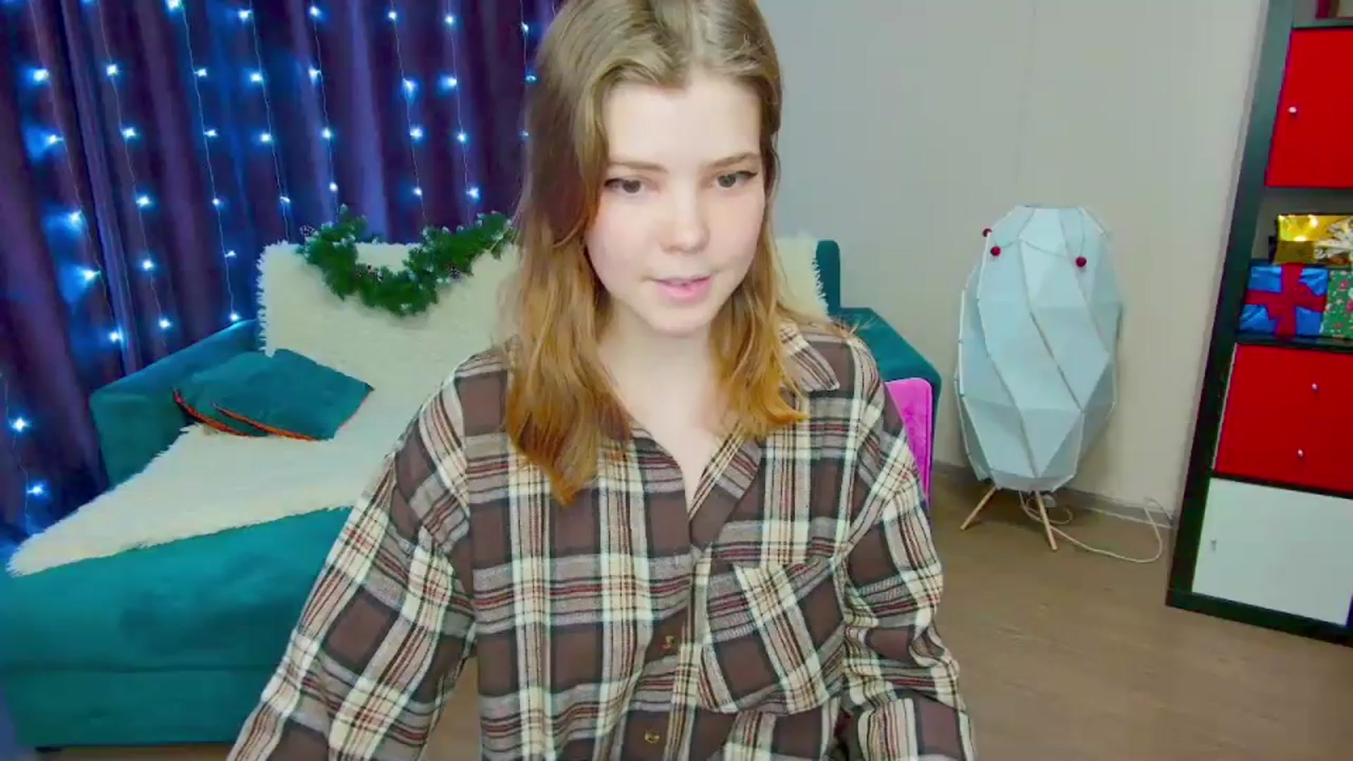 Gallery image thumbnail from EffyShy's myfreecams stream on, 01/06/2024, 18:18 image 11 of 20
