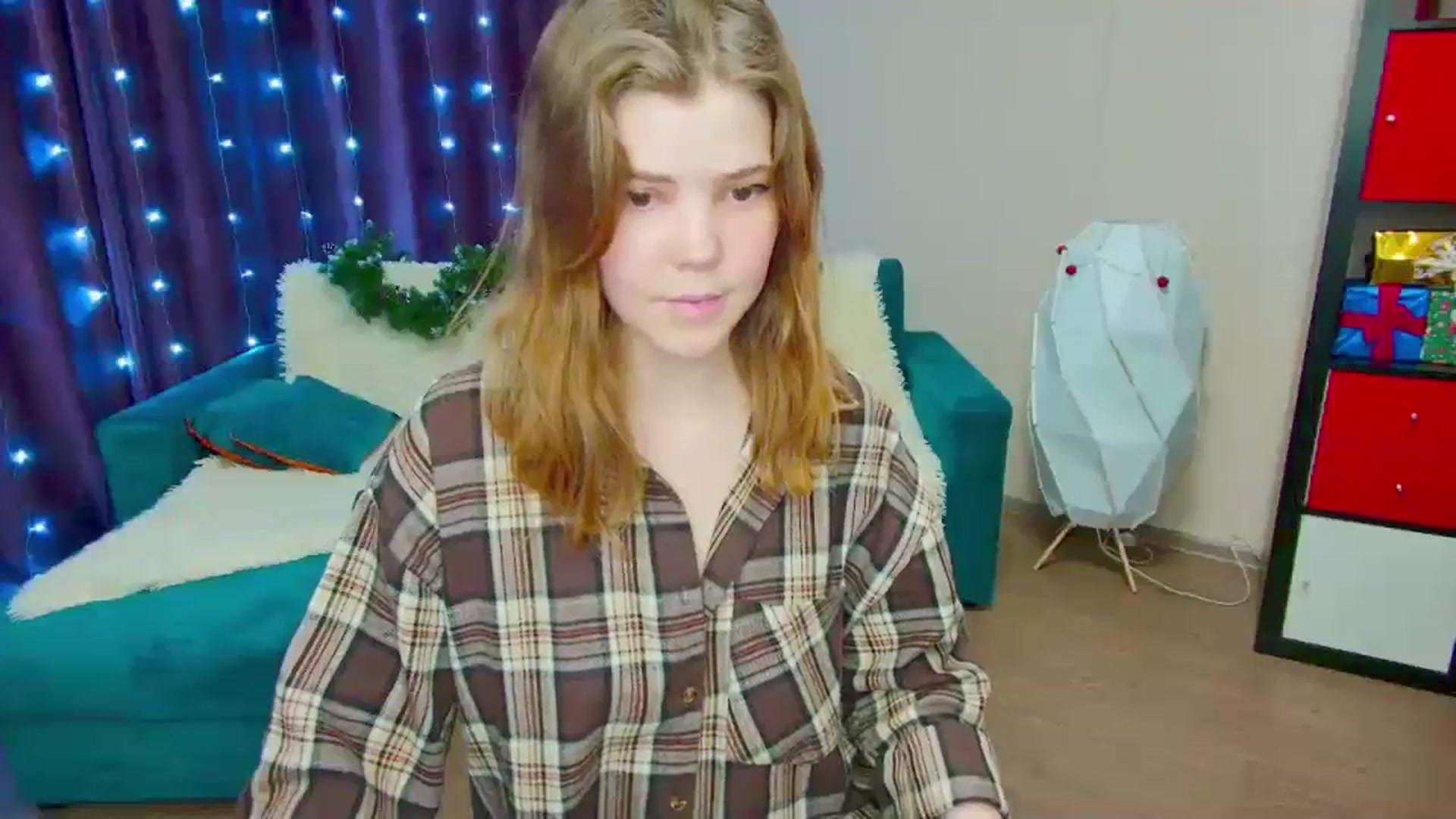 Gallery image thumbnail from EffyShy's myfreecams stream on, 01/06/2024, 18:18 image 18 of 20