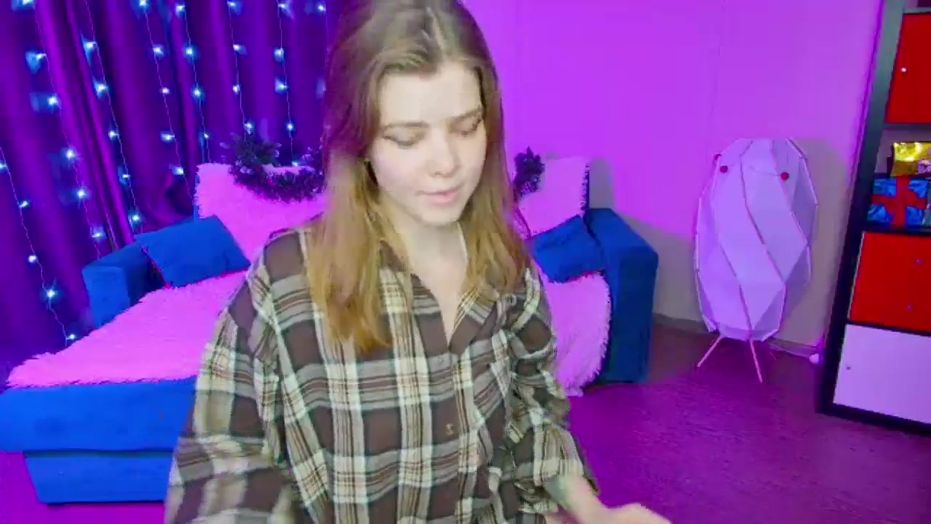 Gallery image thumbnail from EffyShy's myfreecams stream on, 01/11/2024, 18:35 image 6 of 20
