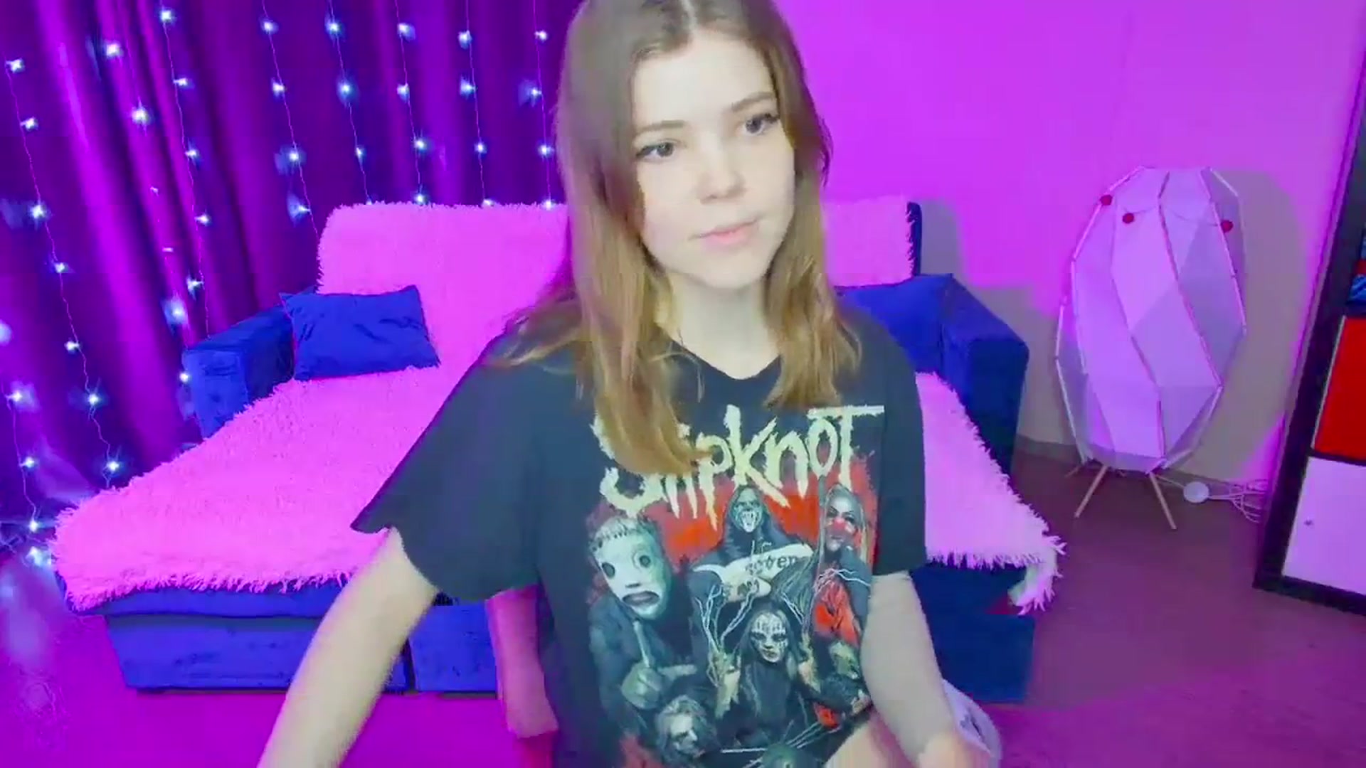 Gallery image thumbnail from EffyShy's myfreecams stream on, 01/14/2024, 14:10 image 15 of 20