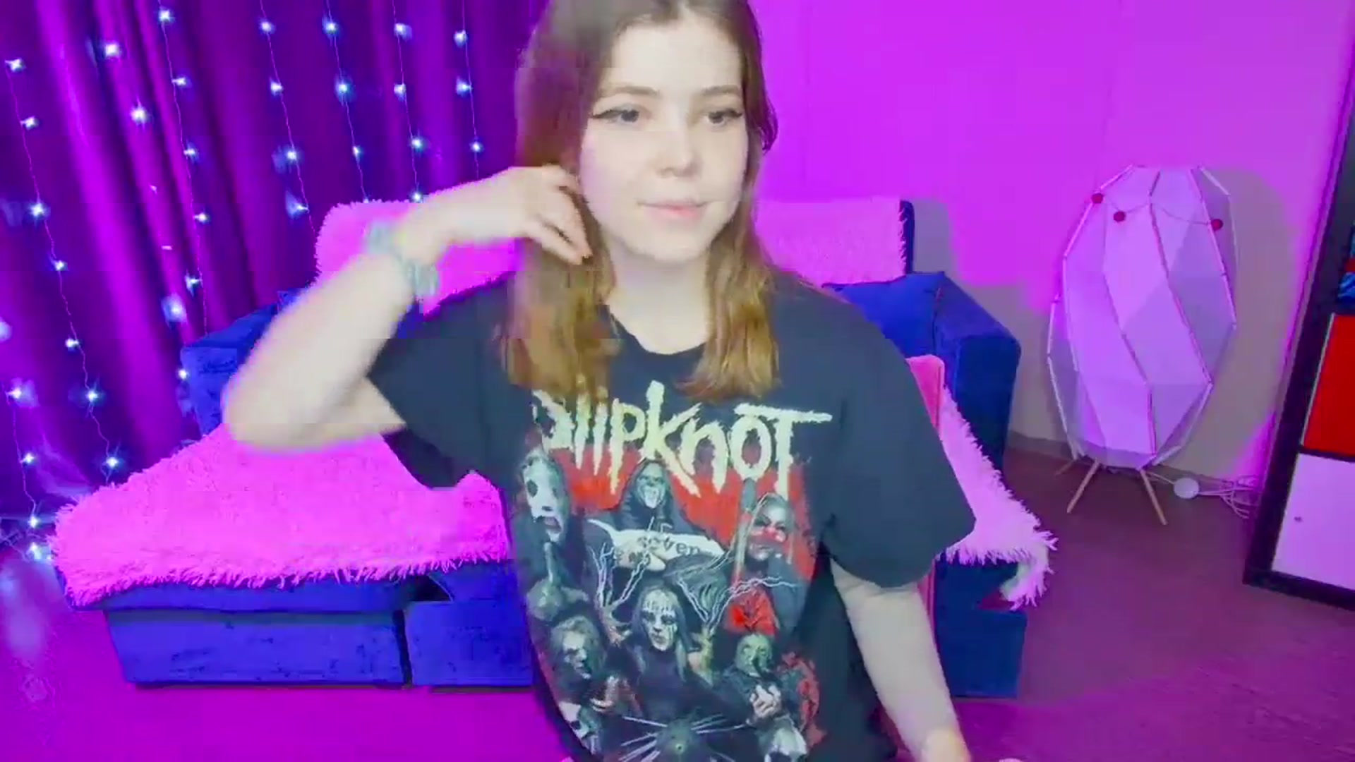 Gallery image thumbnail from EffyShy's myfreecams stream on, 01/14/2024, 14:10 image 16 of 20