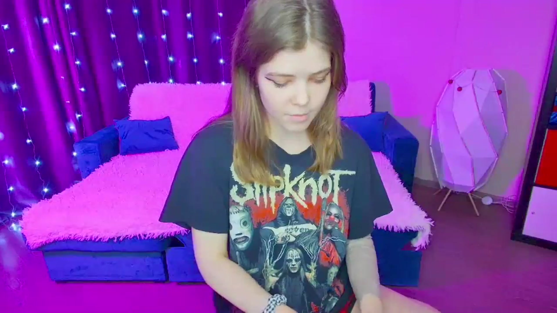 Gallery image thumbnail from EffyShy's myfreecams stream on, 01/14/2024, 14:10 image 12 of 20