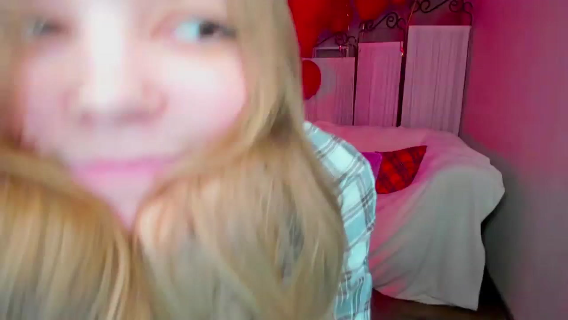 Gallery image thumbnail from EffyShy's myfreecams stream on, 02/22/2024, 19:54 image 1 of 20