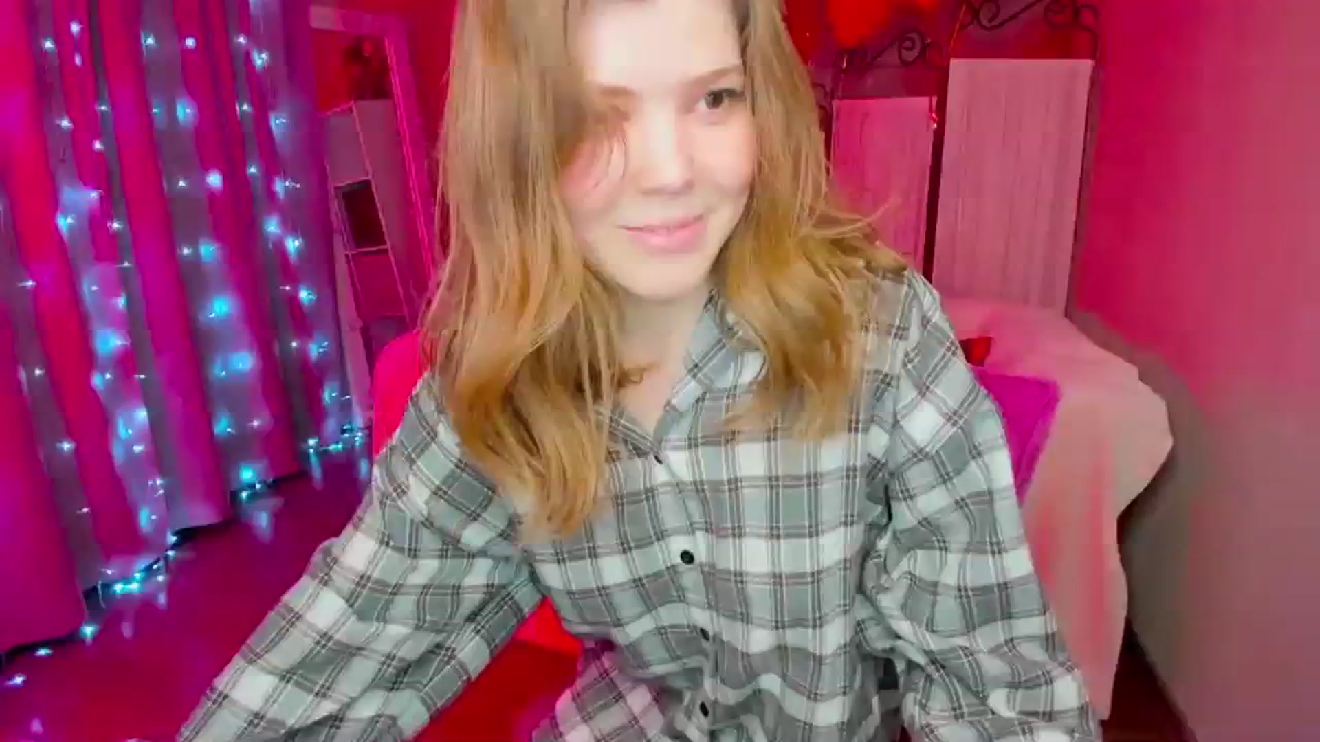 Gallery image thumbnail from EffyShy's myfreecams stream on, 02/22/2024, 19:54 image 16 of 20