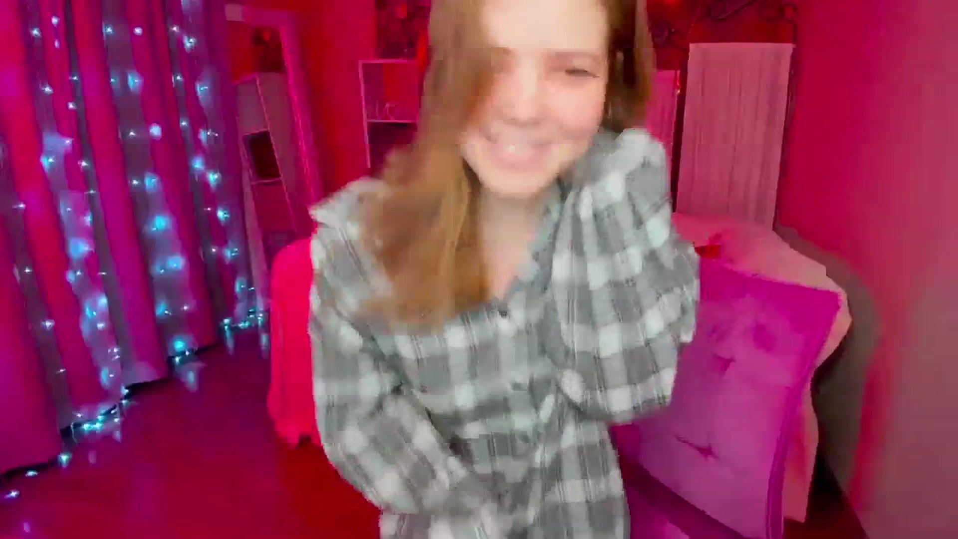 Gallery image thumbnail from EffyShy's myfreecams stream on, 02/22/2024, 19:54 image 15 of 20