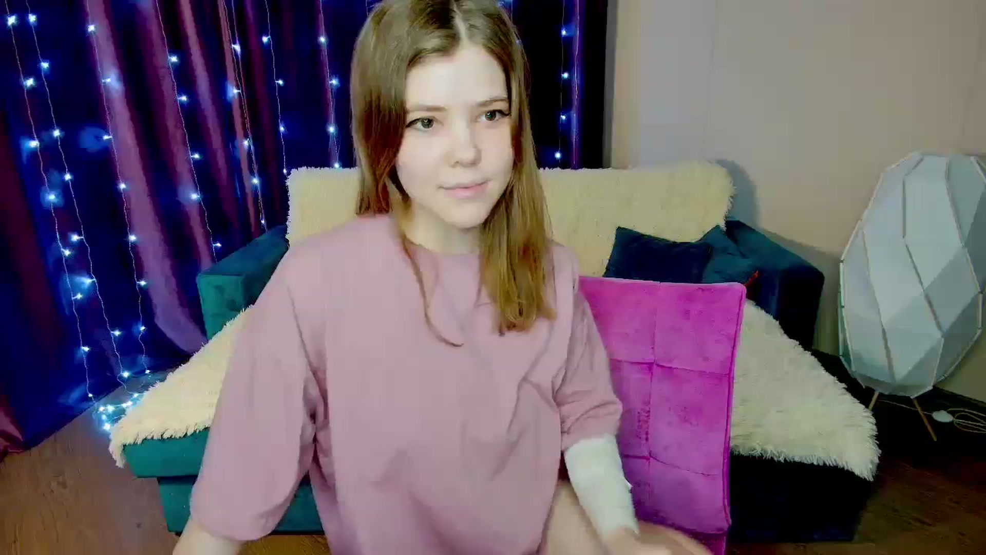 Gallery image thumbnail from EffyShy's myfreecams stream on, 03/06/2024, 13:47 image 15 of 20