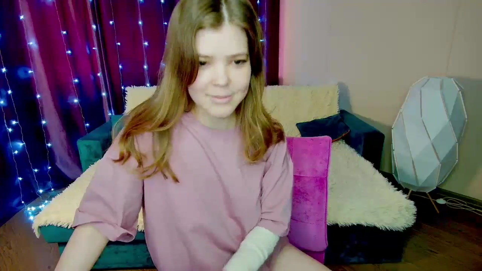 Gallery image thumbnail from EffyShy's myfreecams stream on, 03/07/2024, 12:30 image 10 of 20