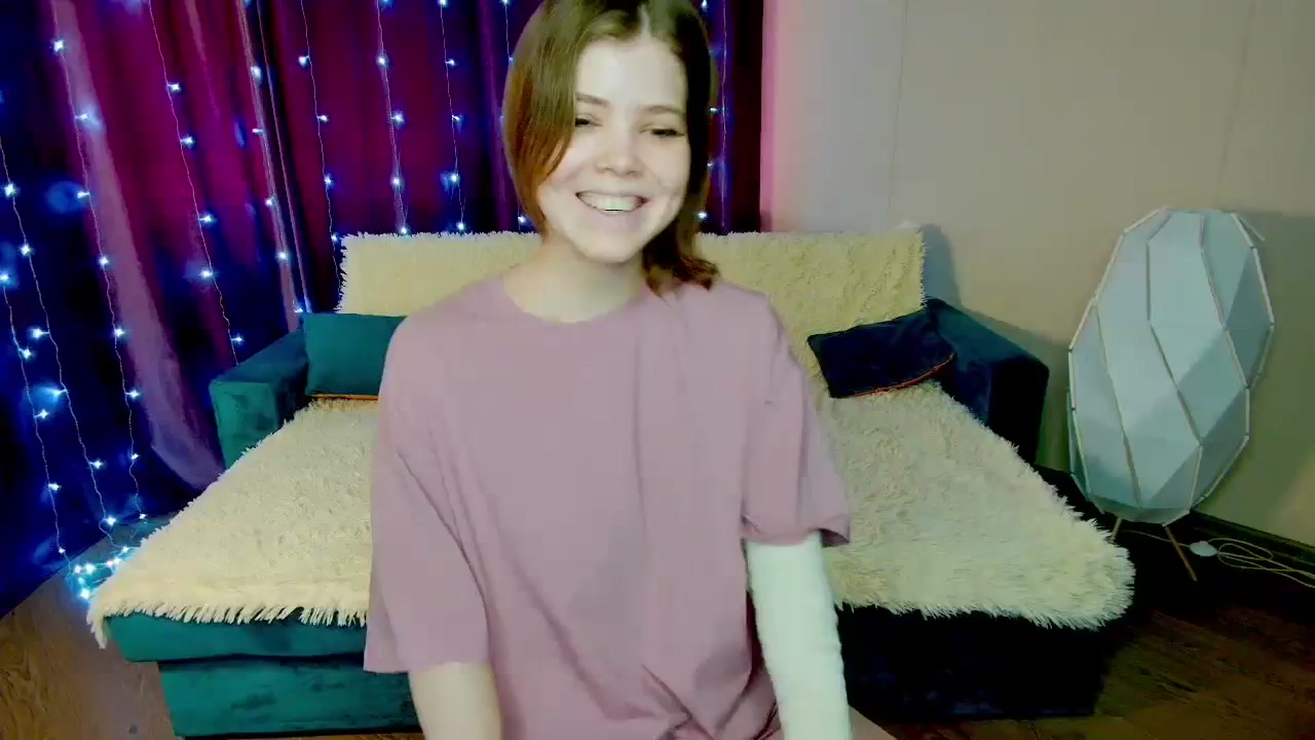 Gallery image thumbnail from EffyShy's myfreecams stream on, 03/07/2024, 12:30 image 20 of 20