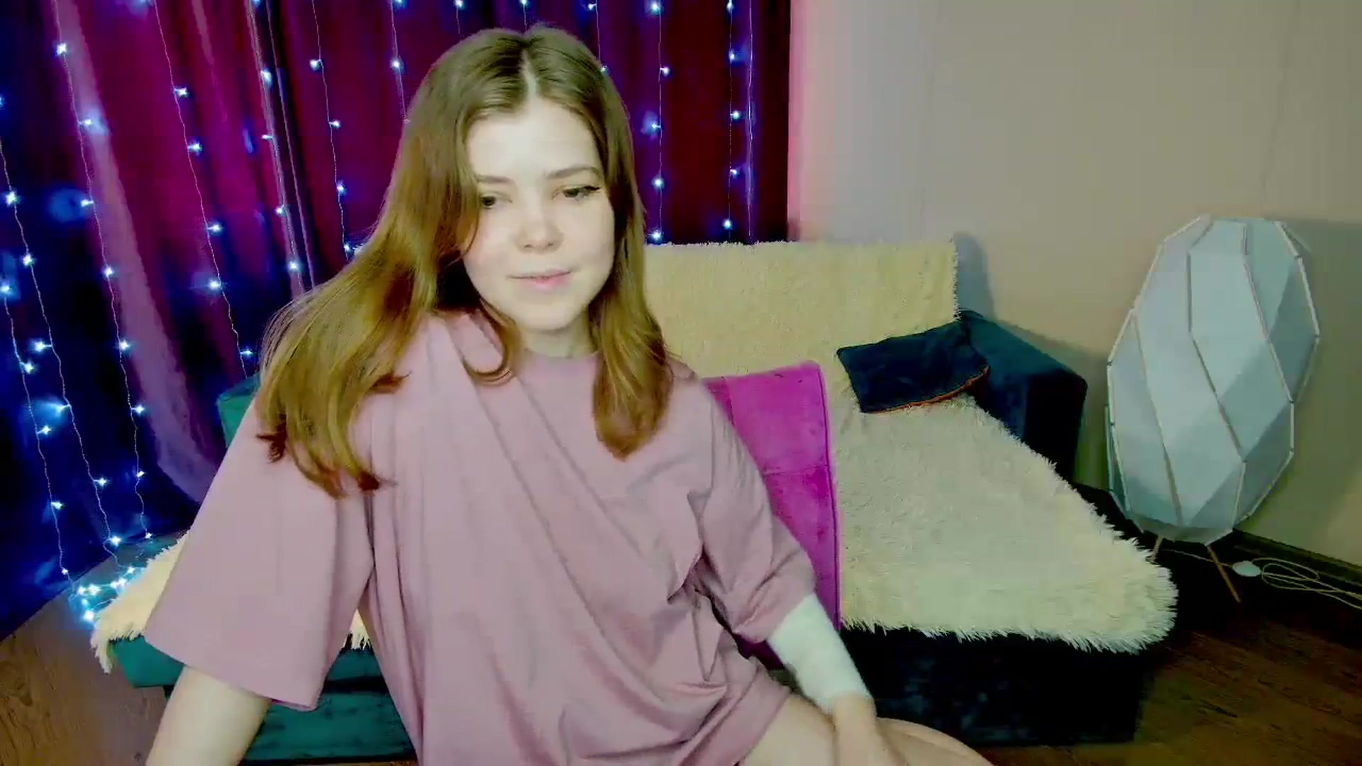 Gallery image thumbnail from EffyShy's myfreecams stream on, 03/07/2024, 12:30 image 2 of 20