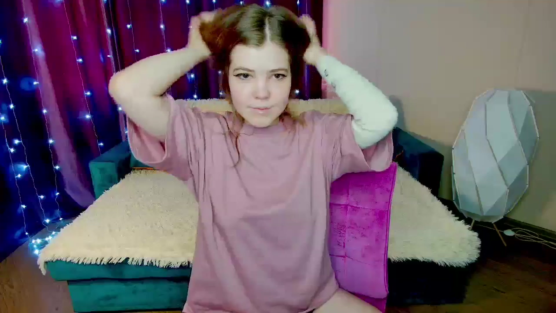 Gallery image thumbnail from EffyShy's myfreecams stream on, 03/07/2024, 12:30 image 5 of 20