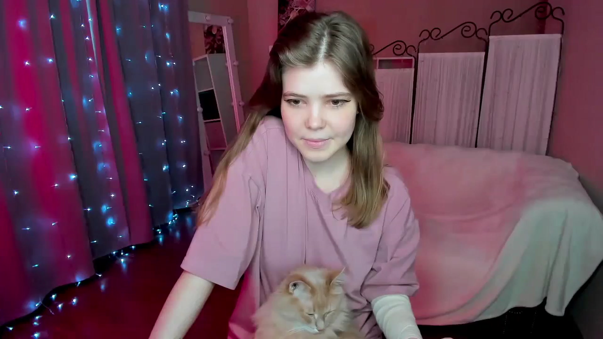 Gallery image thumbnail from EffyShy's myfreecams stream on, 03/27/2024, 09:49 image 11 of 20