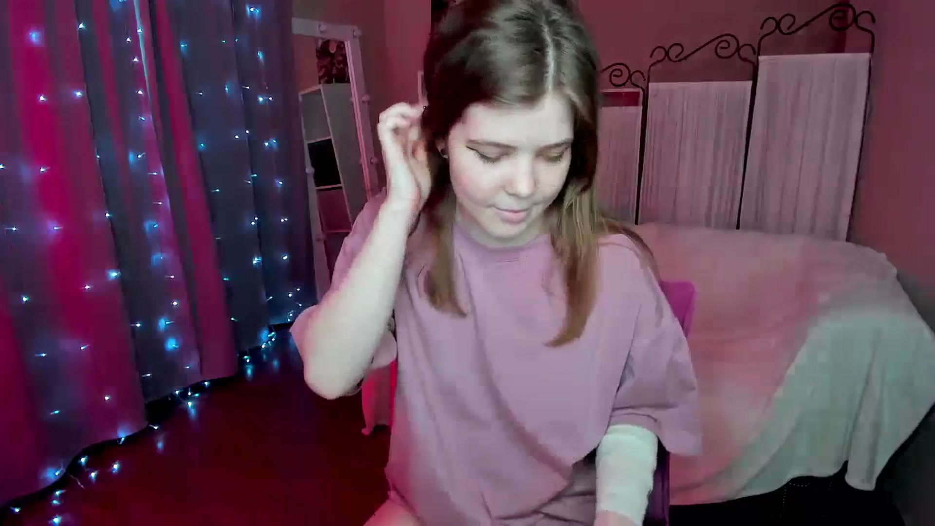 Gallery image thumbnail from EffyShy's myfreecams stream on, 03/27/2024, 09:49 image 20 of 20