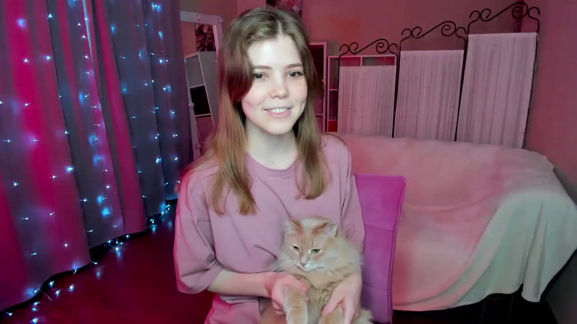Gallery image thumbnail from EffyShy's myfreecams stream on, 03/27/2024, 09:49 image 2 of 20