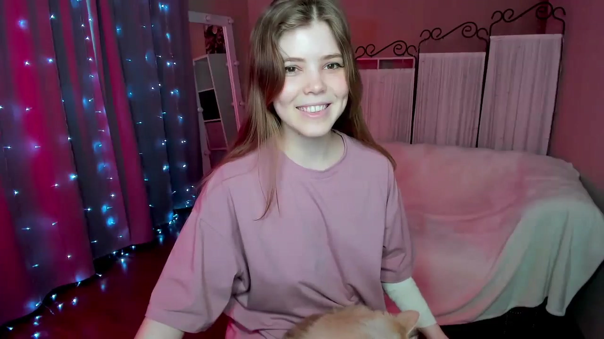 Gallery image thumbnail from EffyShy's myfreecams stream on, 03/27/2024, 09:49 image 3 of 20