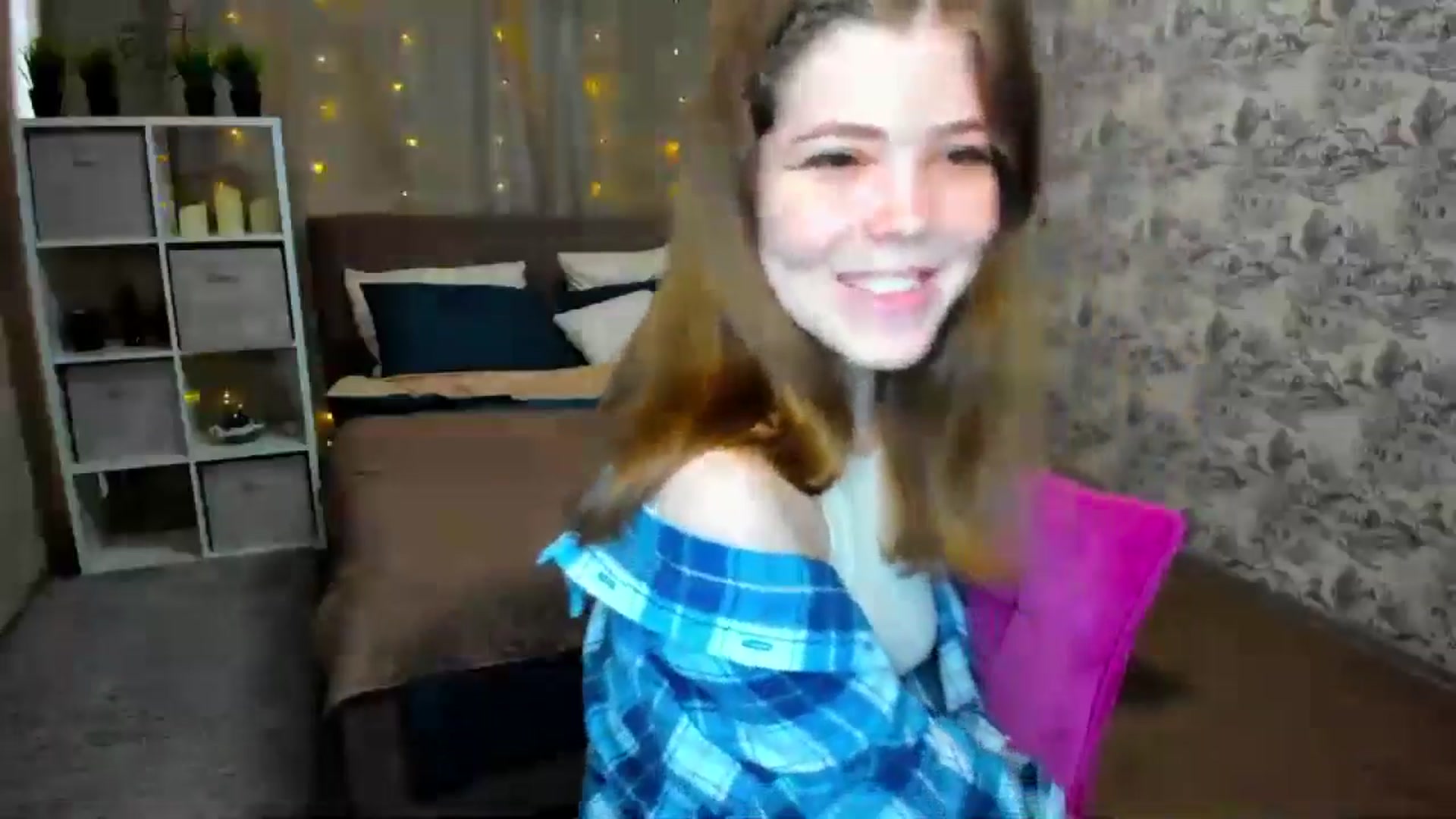 Gallery image thumbnail from EffyShy's myfreecams stream on, 04/26/2024, 12:20 image 20 of 20