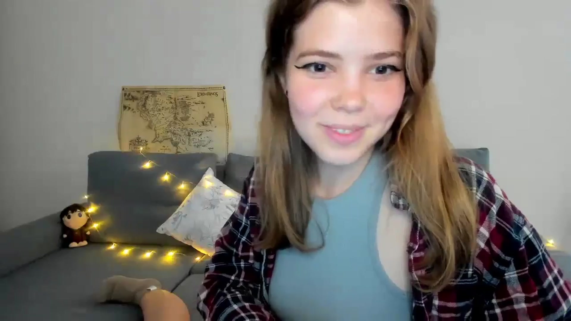 Gallery image thumbnail from EffyShy's myfreecams stream on, 05/29/2024, 16:18 image 4 of 20