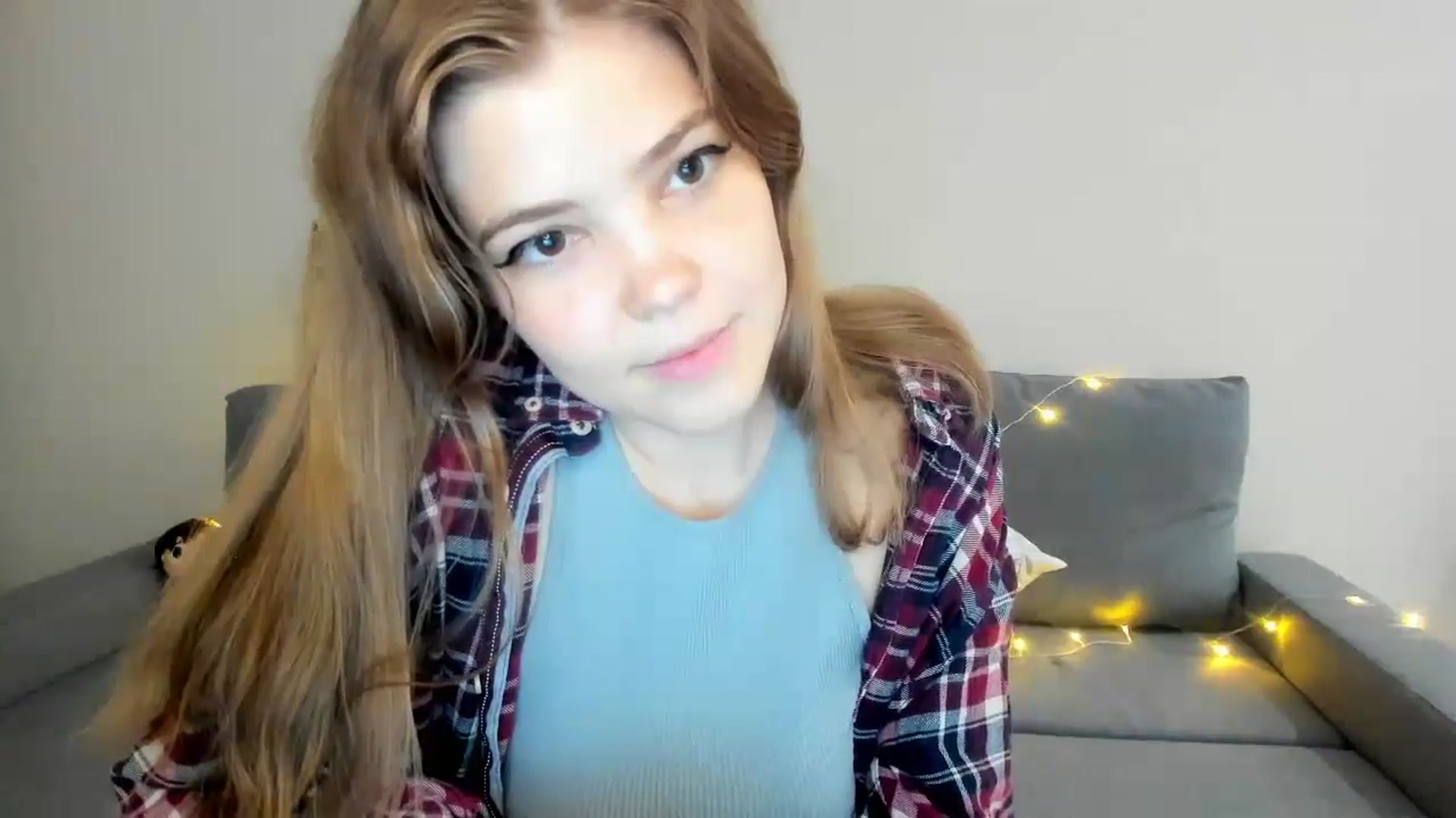Gallery image thumbnail from EffyShy's myfreecams stream on, 05/29/2024, 19:10 image 3 of 20