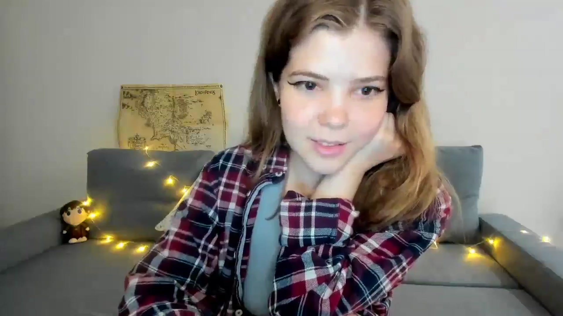 Gallery image thumbnail from EffyShy's myfreecams stream on, 05/29/2024, 19:22 image 16 of 20