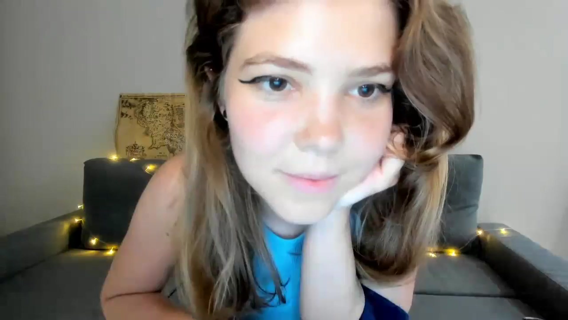 Gallery image thumbnail from EffyShy's myfreecams stream on, 06/12/2024, 19:10 image 15 of 20