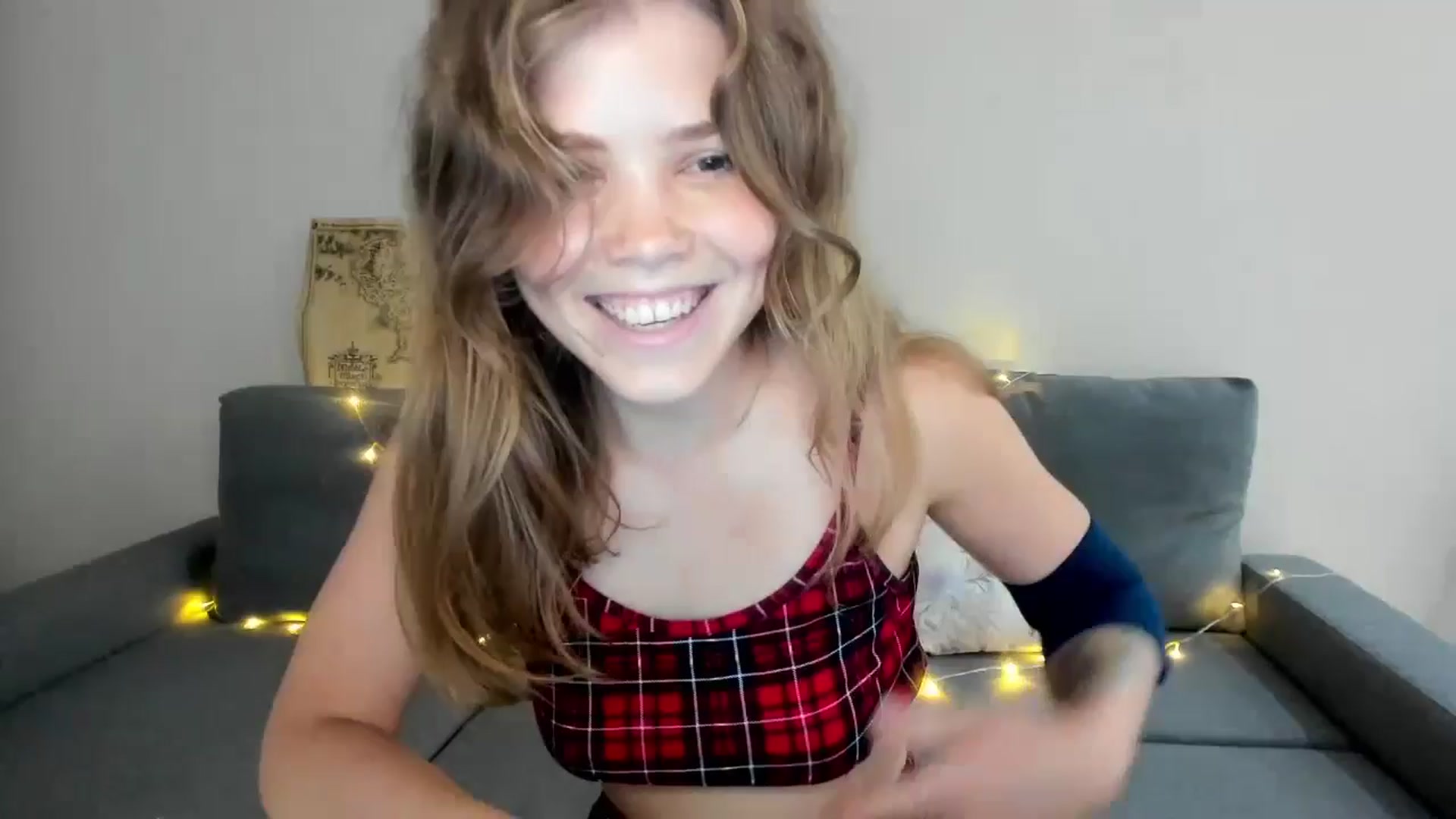 Gallery image thumbnail from EffyShy's myfreecams stream on, 06/14/2024, 20:10 image 18 of 20