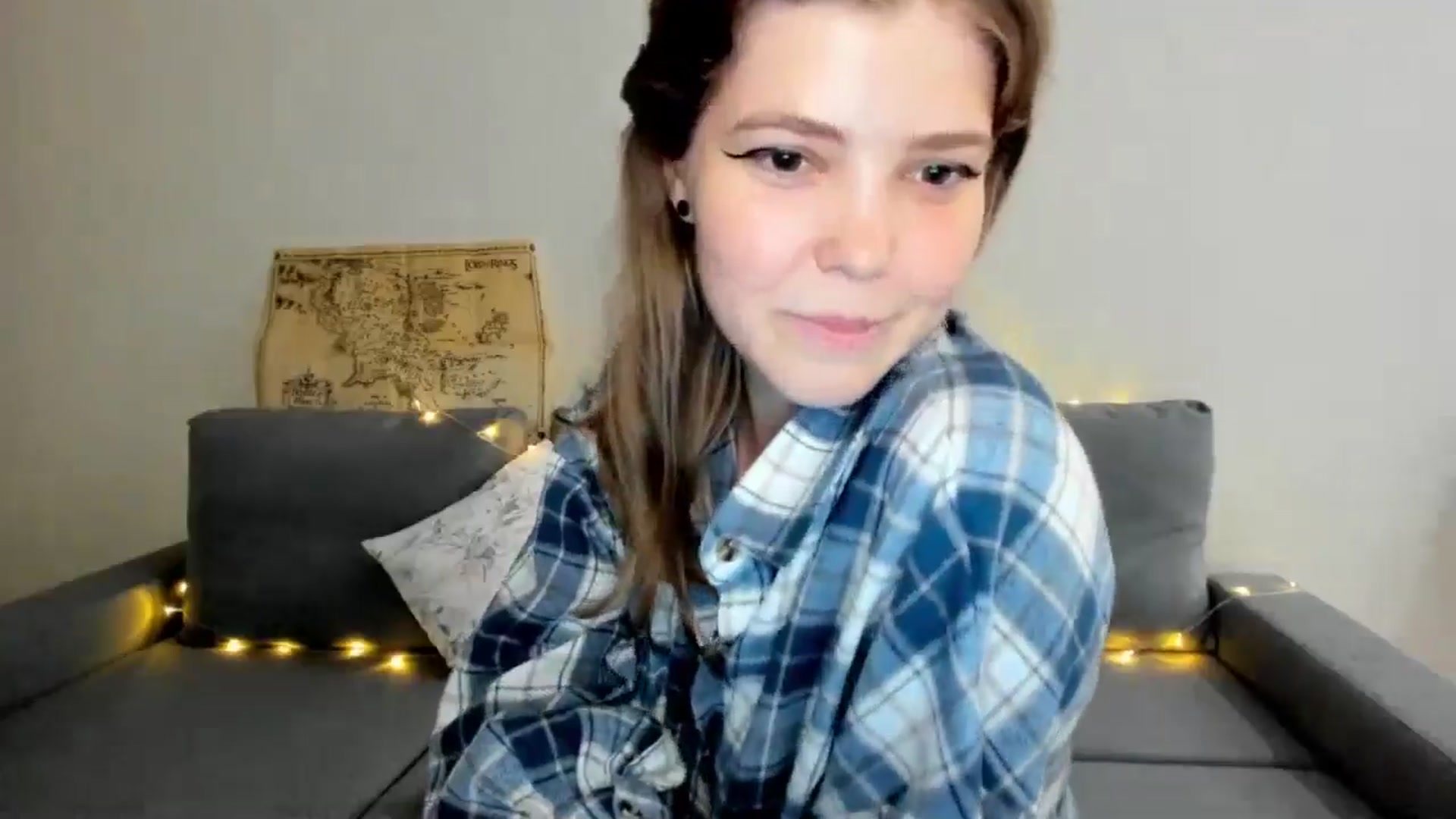 Gallery image thumbnail from EffyShy's myfreecams stream on, 06/23/2024, 17:21 image 17 of 20