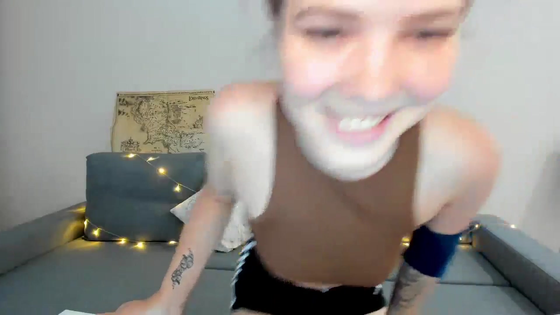 Gallery image thumbnail from EffyShy's myfreecams stream on, 06/27/2024, 15:31 image 17 of 20