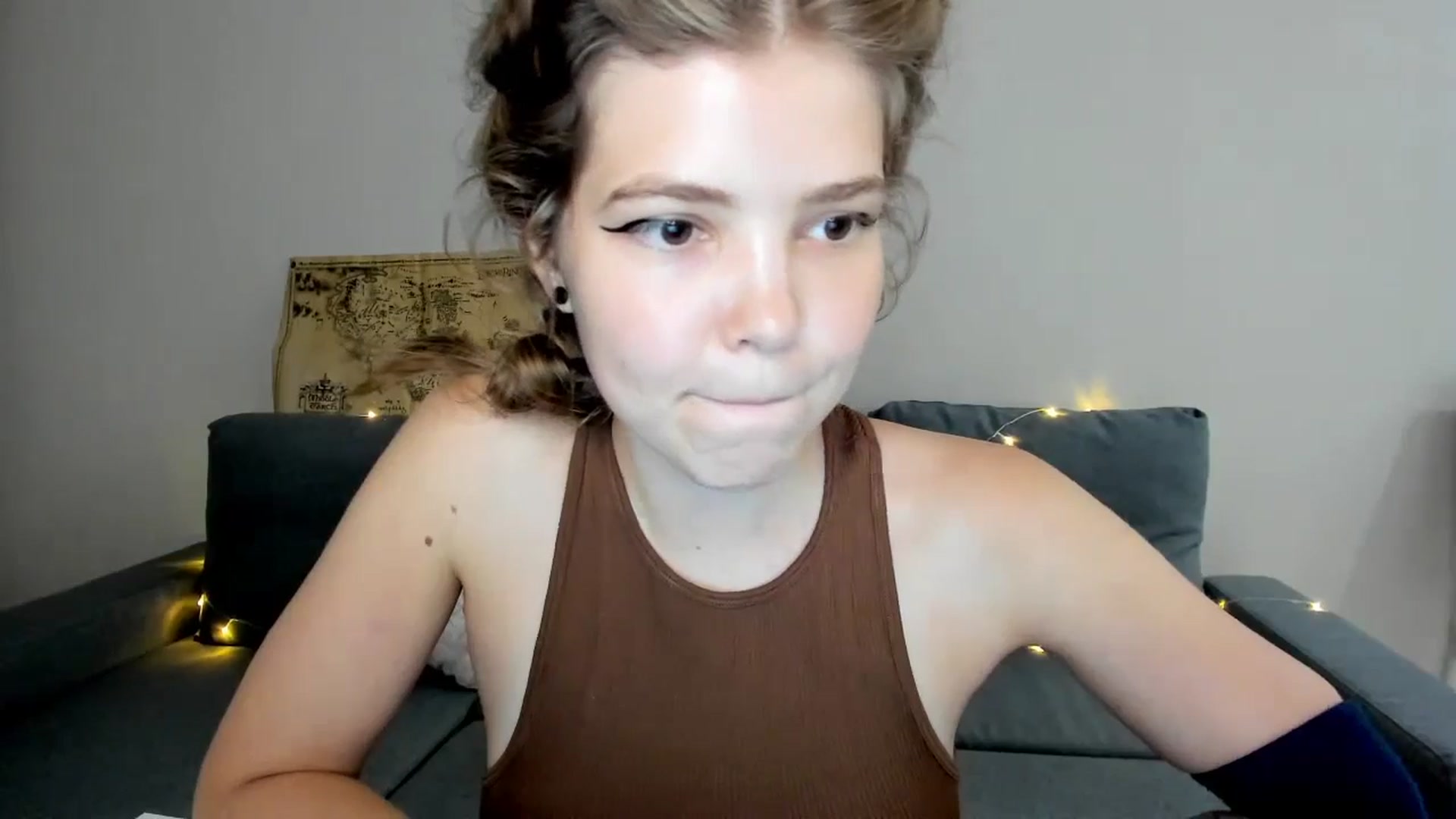 Gallery image thumbnail from EffyShy's myfreecams stream on, 06/29/2024, 17:12 image 15 of 20
